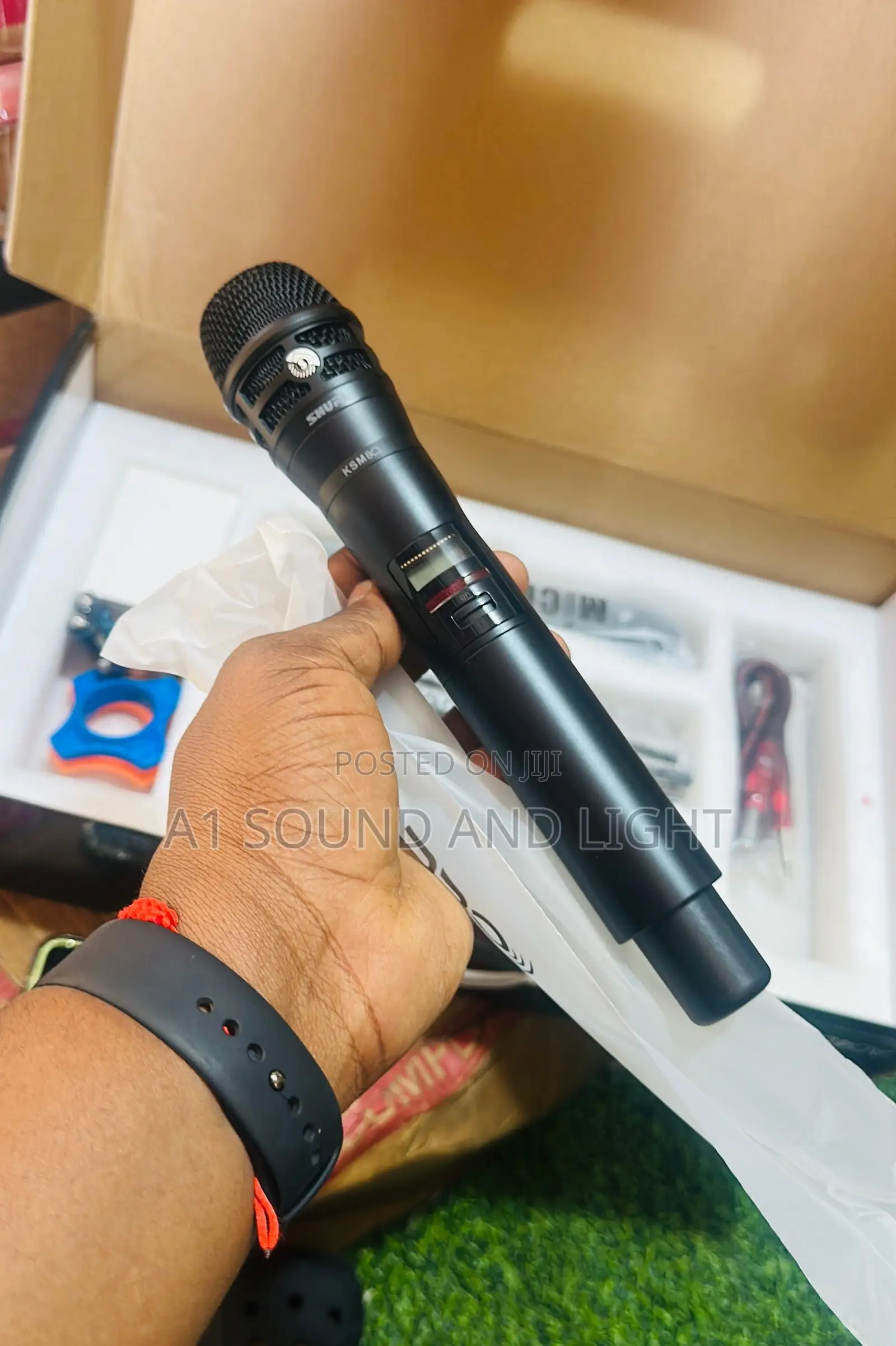 Shure Ad4d Axient Digital Wireless Microphone Set