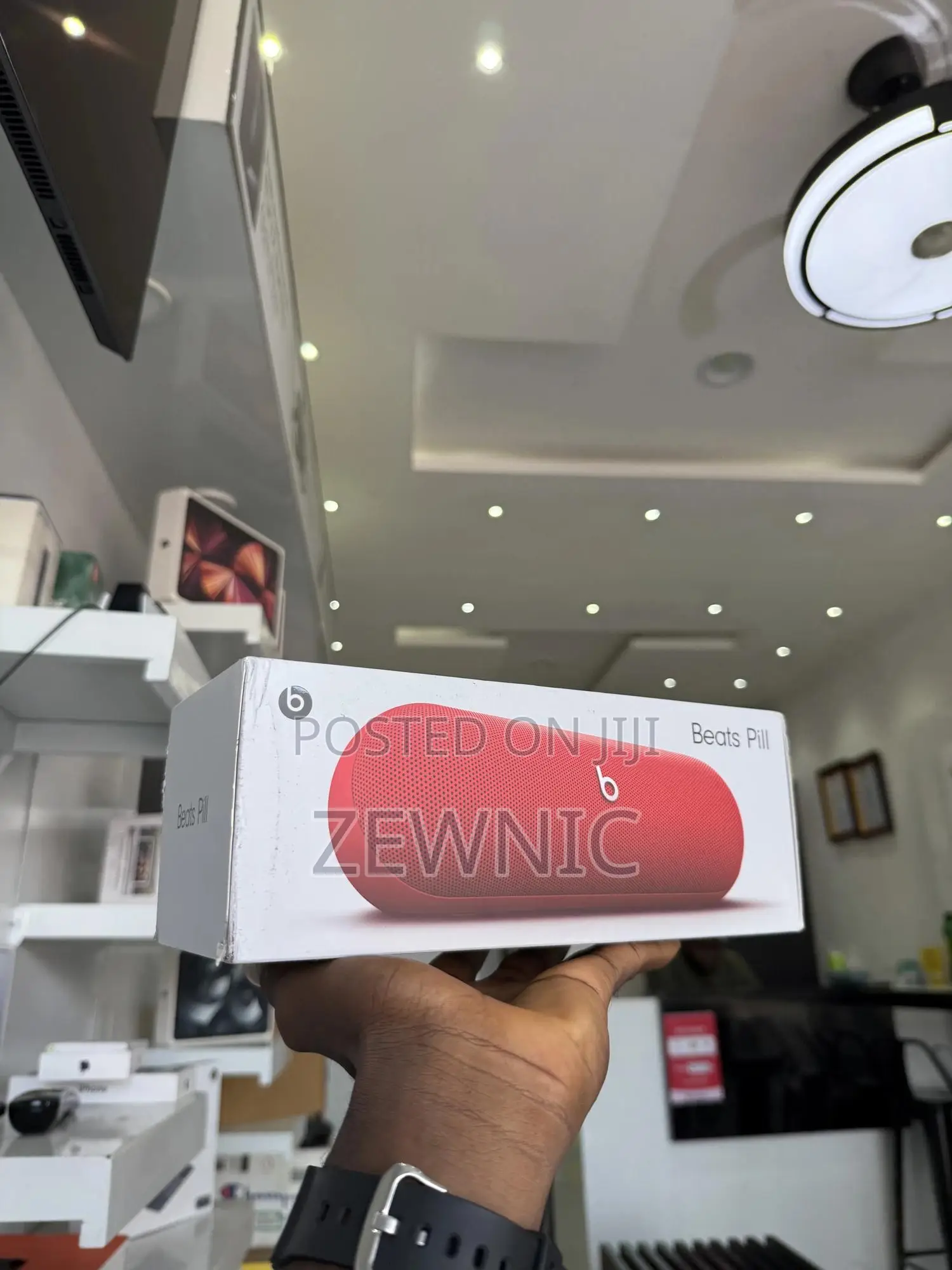 Beat Pill Bluetooth Speaker