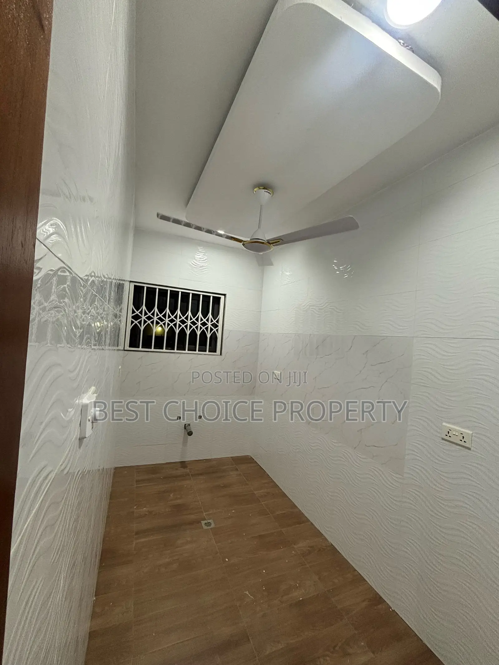 Ex Chamber and Hall for Rent at Madina