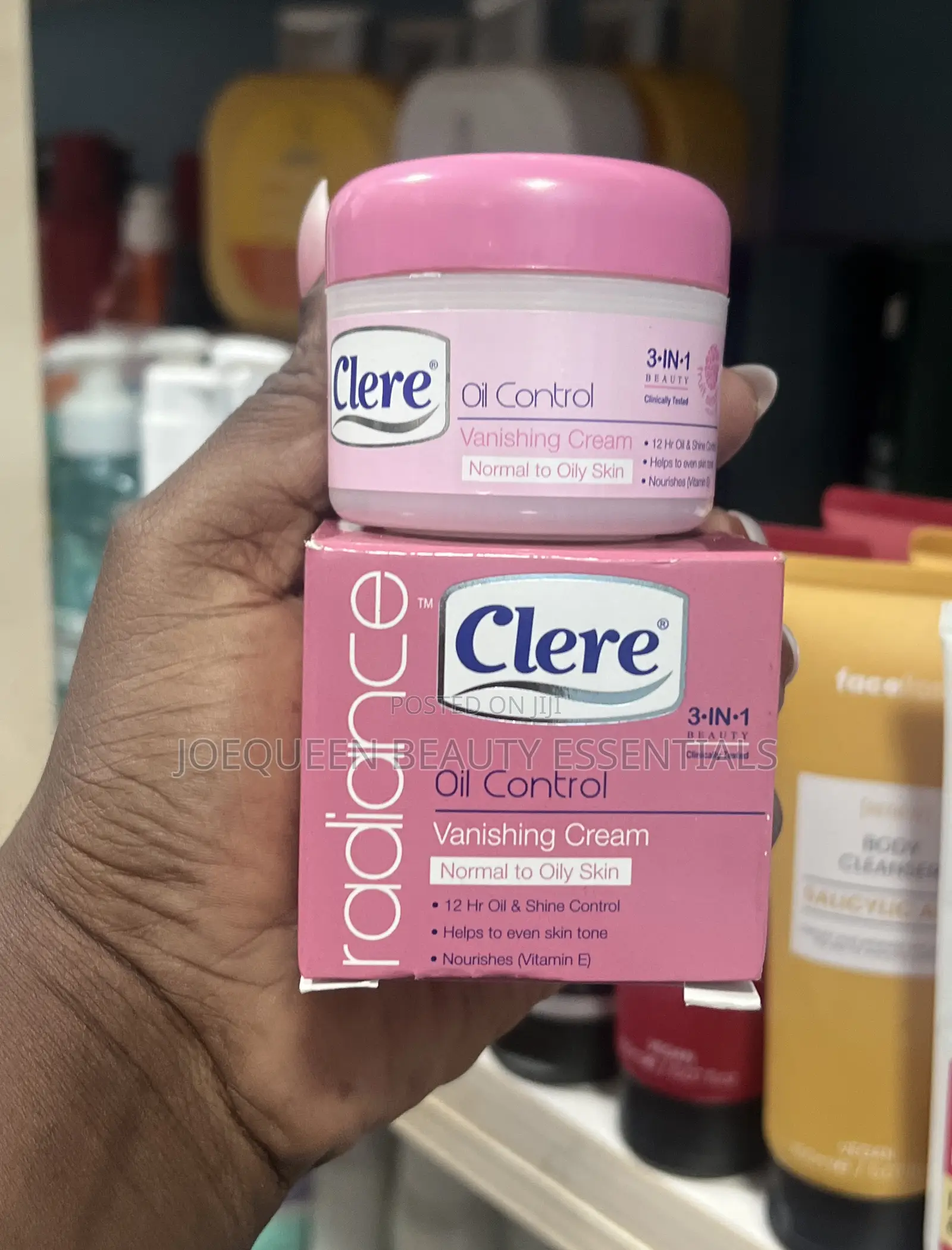 Clere Radiance Oil Control Vanishing Cream