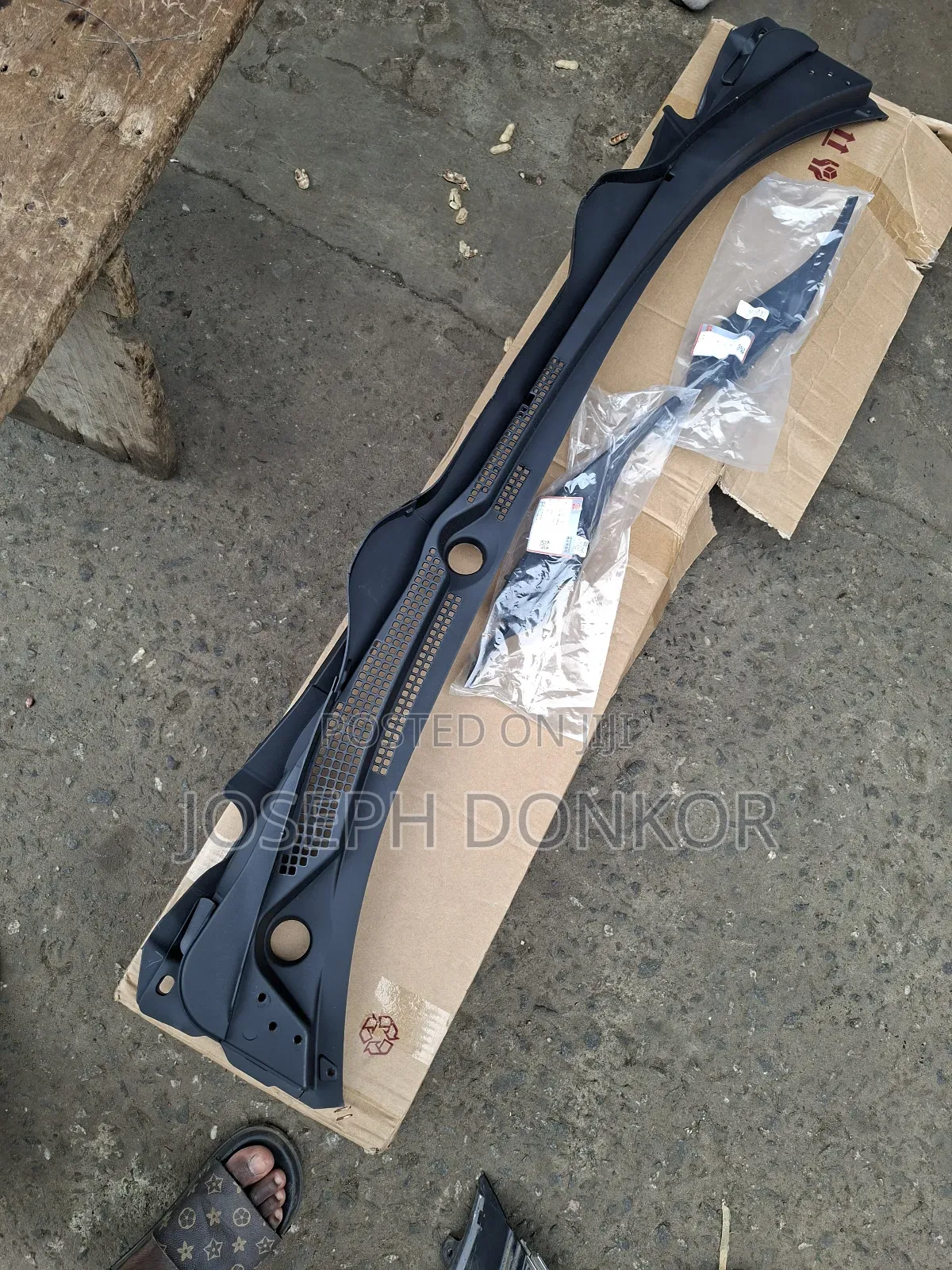 Civic Wiper Panel With Ends 2016,2017,2018,2019,2020,2021