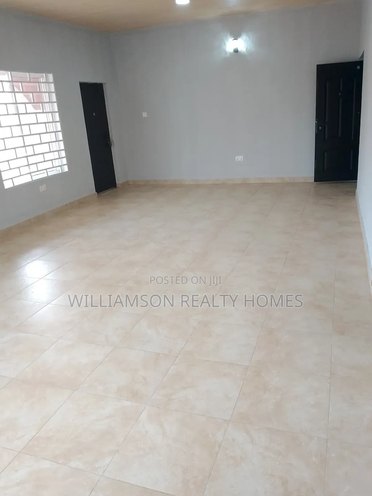 5bdrm House in Community 18 Area, Spintex for rent