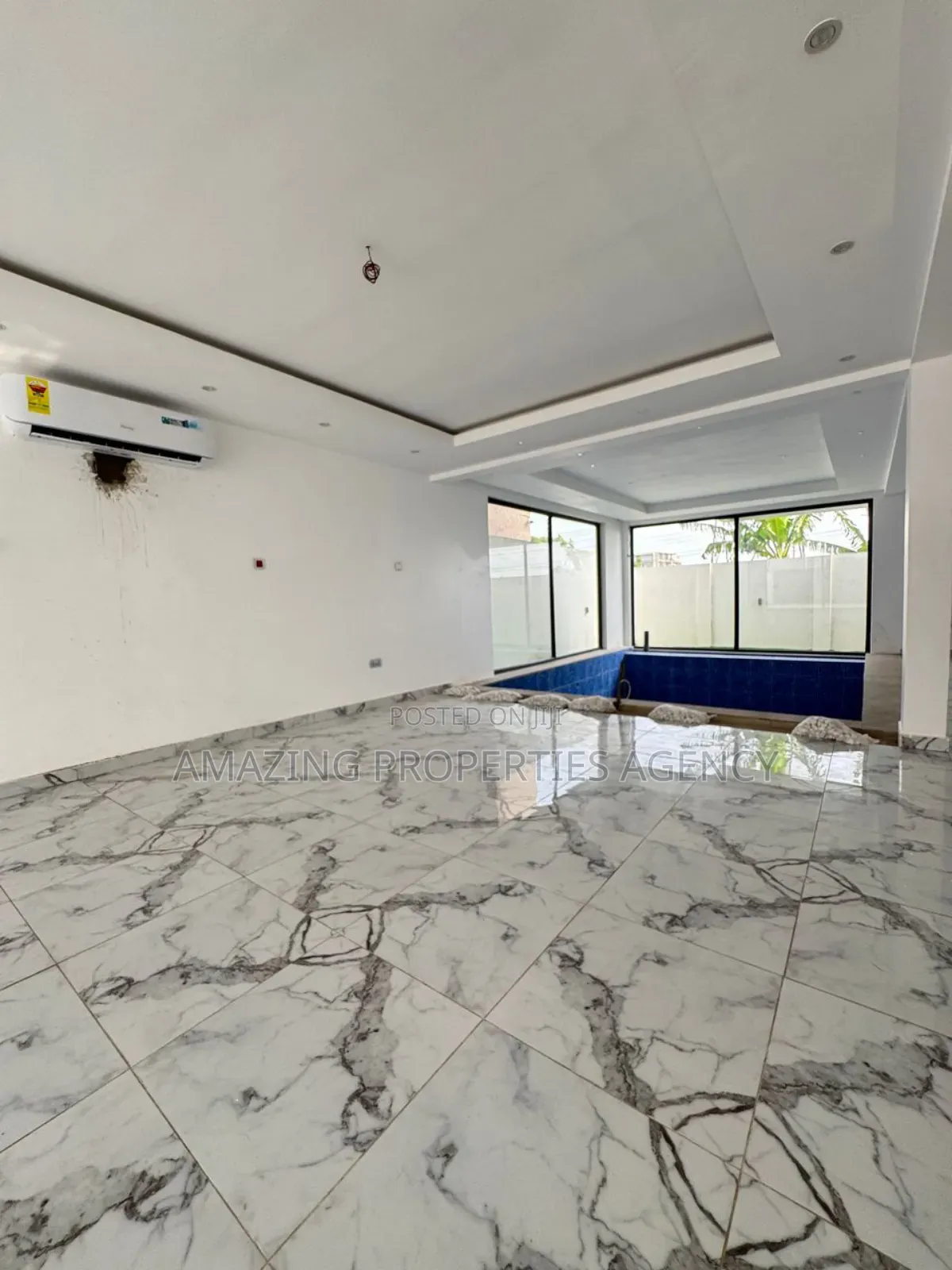 4bdrm House in Adjiriganor for sale