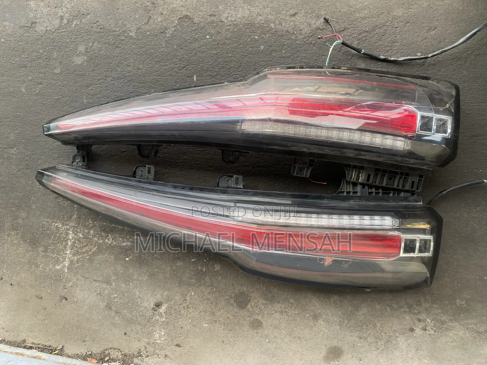 Escalade Tail Light