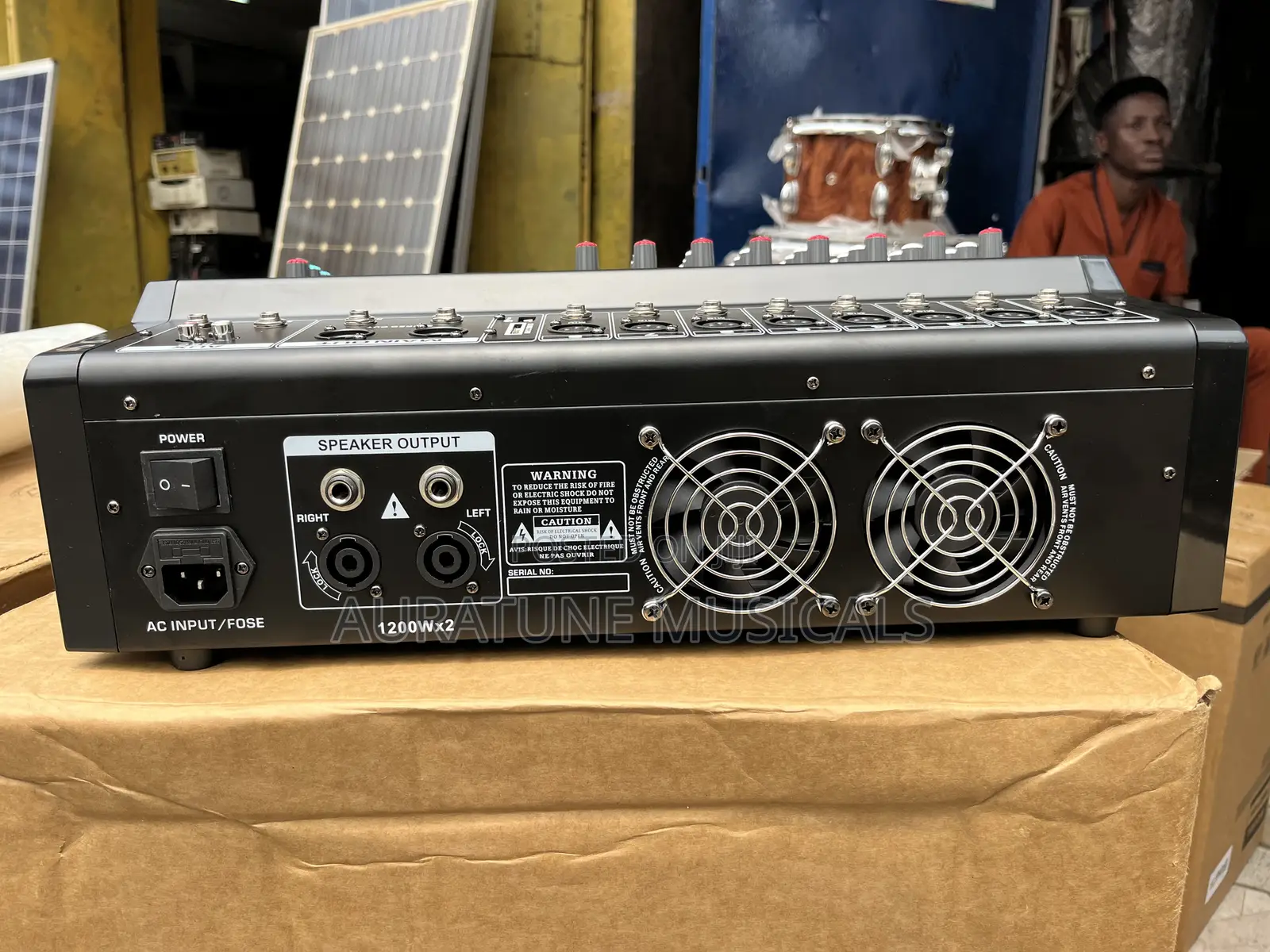 Yamaha 8 Channel Powered Mixer