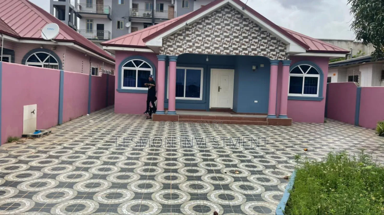 3bdrm House in Devtraco Estate, Tema Metropolitan for rent