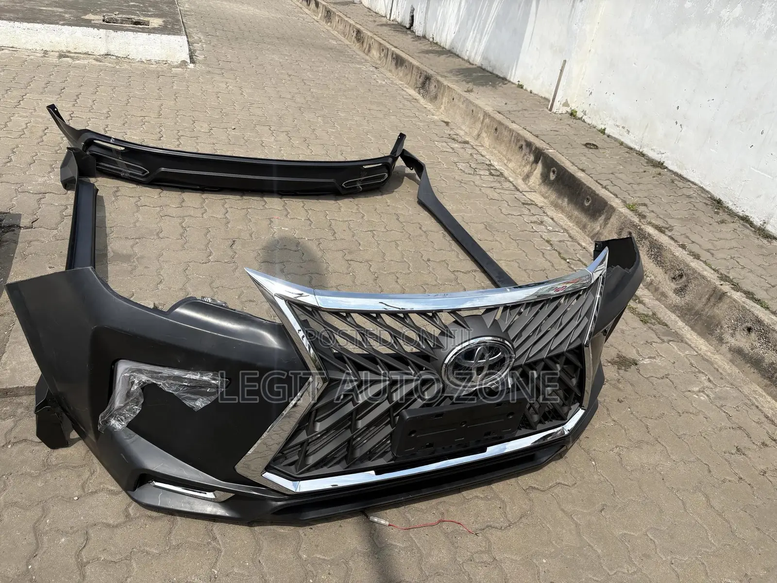 Toyota Fortuner 2016,2017,2018 Spec Bumper With Running Boards