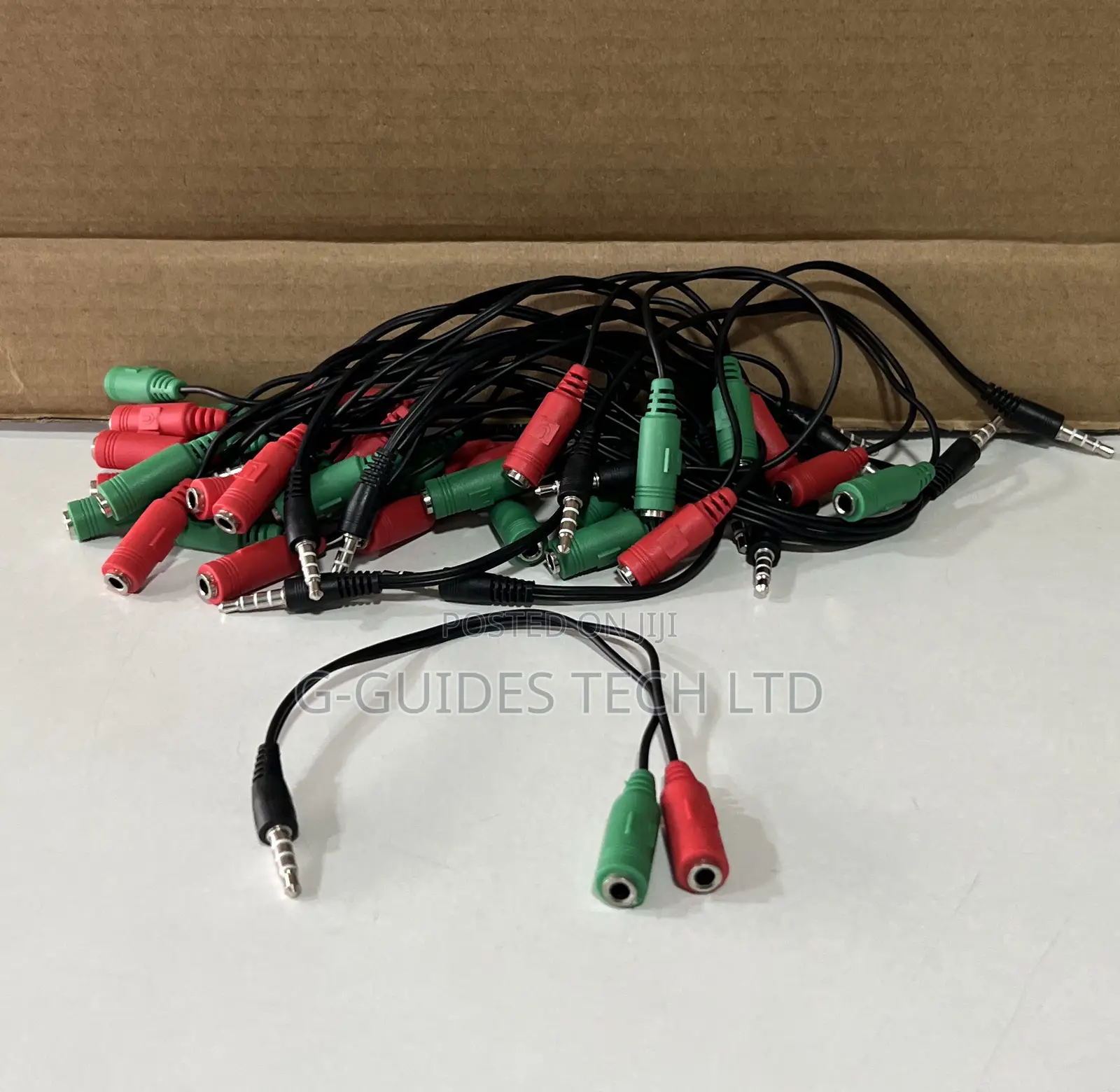 3.5mm Audio Splitter Adapter, 3.5mm Headphone Mic/Audio Adapter