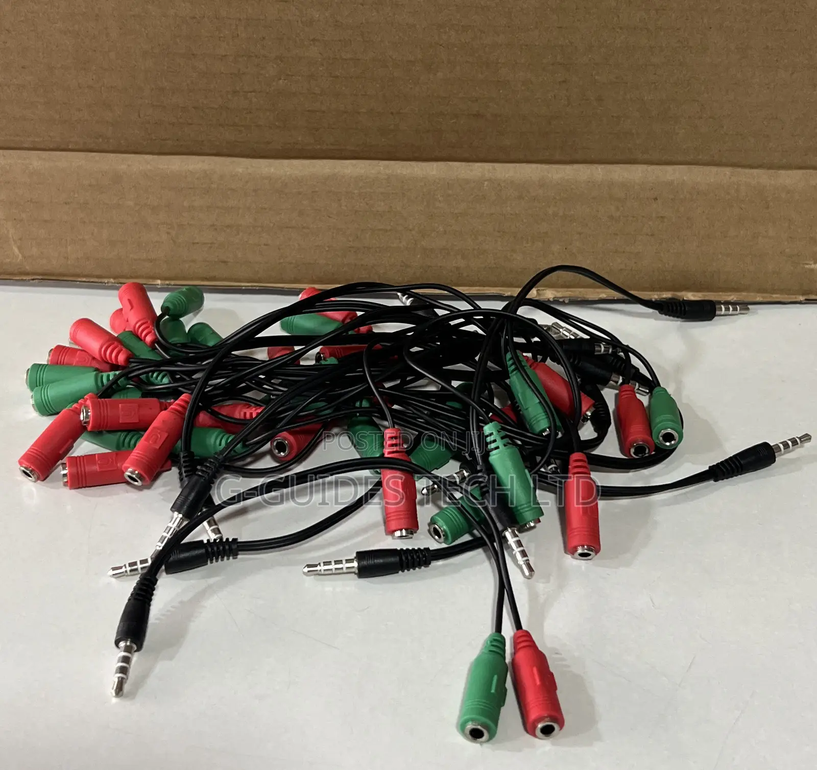 3.5mm Audio Splitter Adapter, 3.5mm Headphone Mic/Audio Adapter