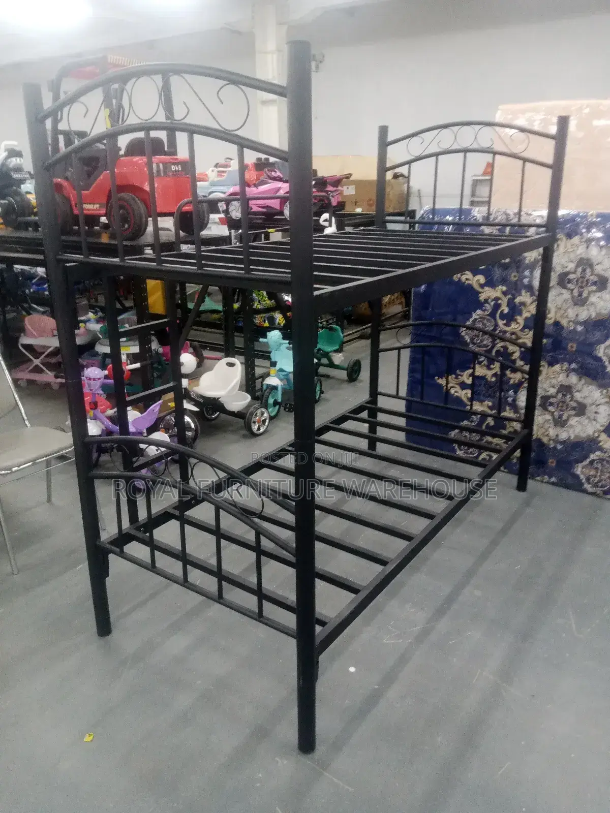 Top and Down Metal Bang Bed