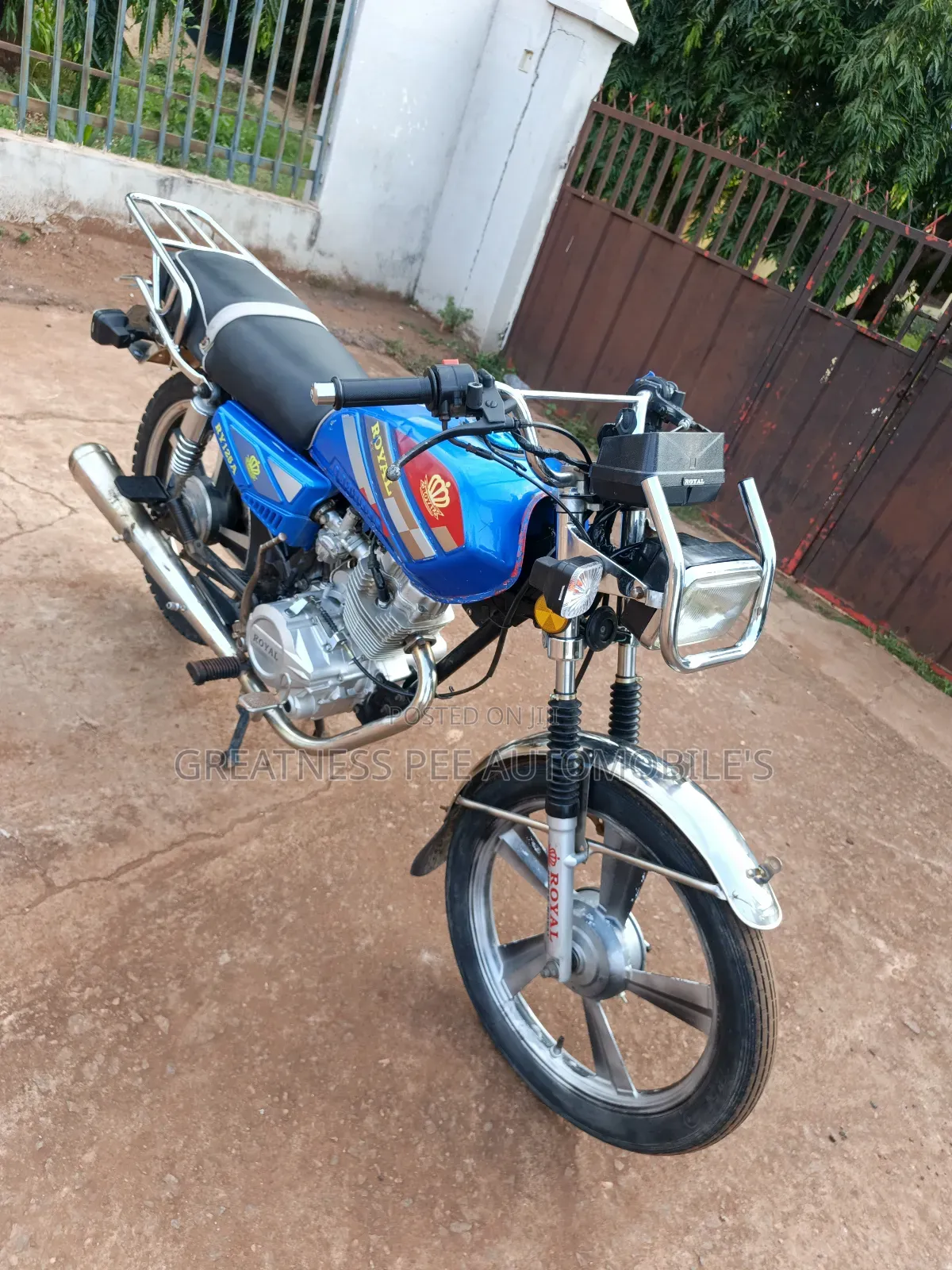 Royal Motorcycle 2023 Blue