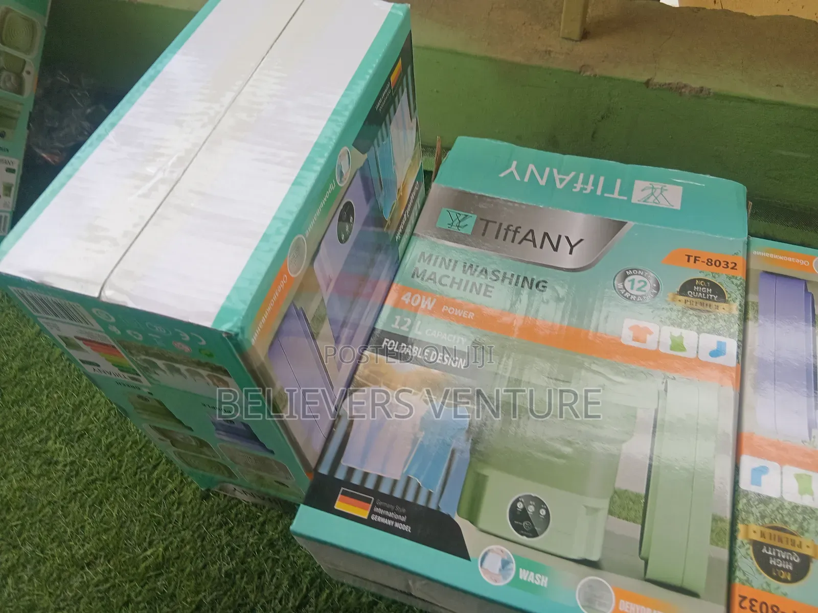 Transforming Home 12 L Capacity Mini Washing Machine