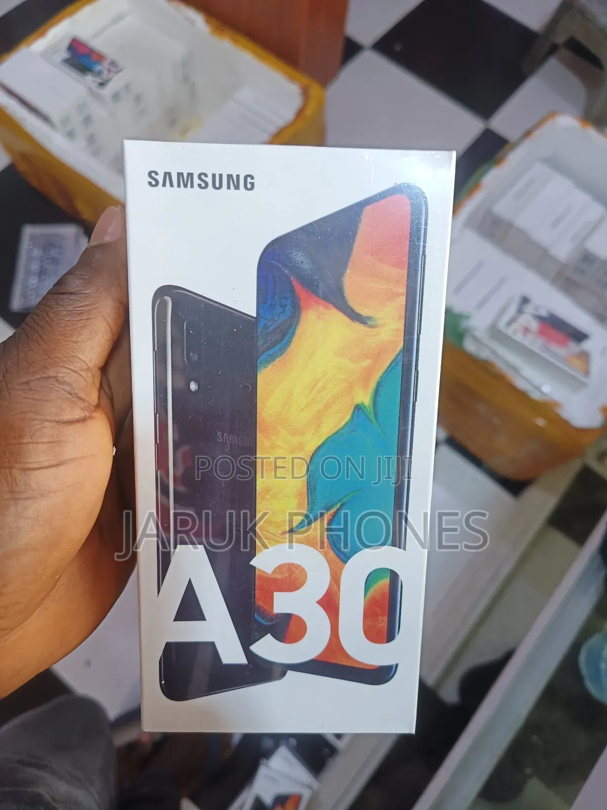 New Samsung Galaxy A30 64 GB Black