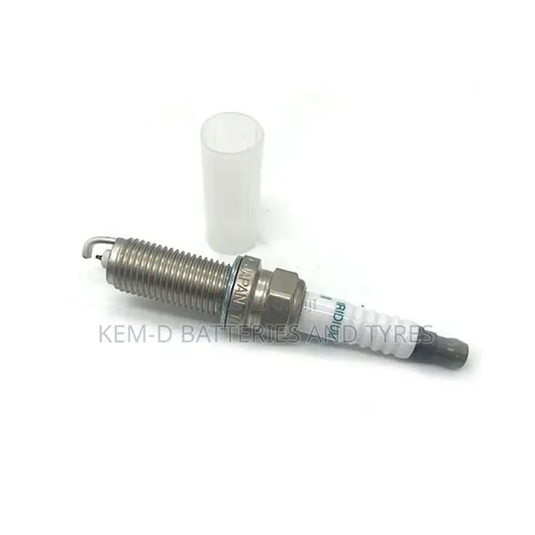 Denso Iridium Spark Plug SC20HR 3444 + Delivery