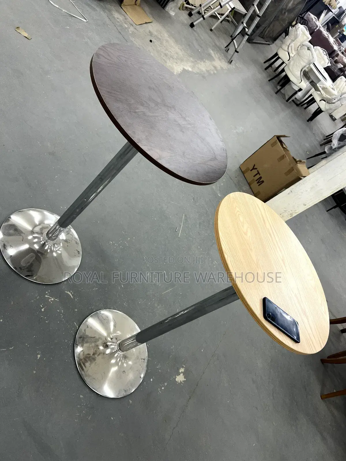 Authentic Bar Table for Multi-Purpose Usage