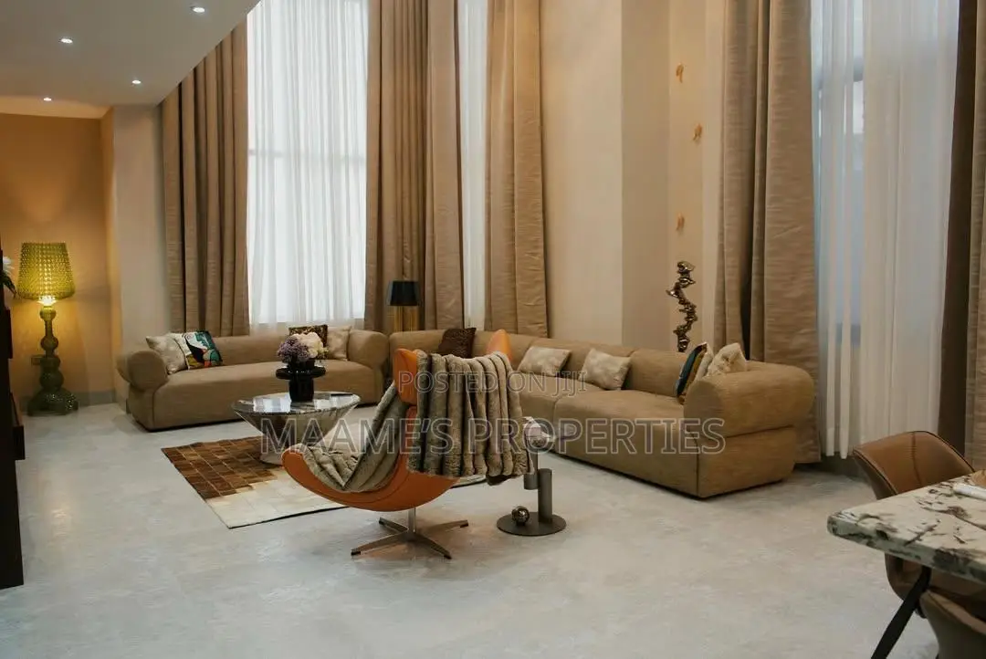 Furnished 4bdrm Duplex in East Legon for sale