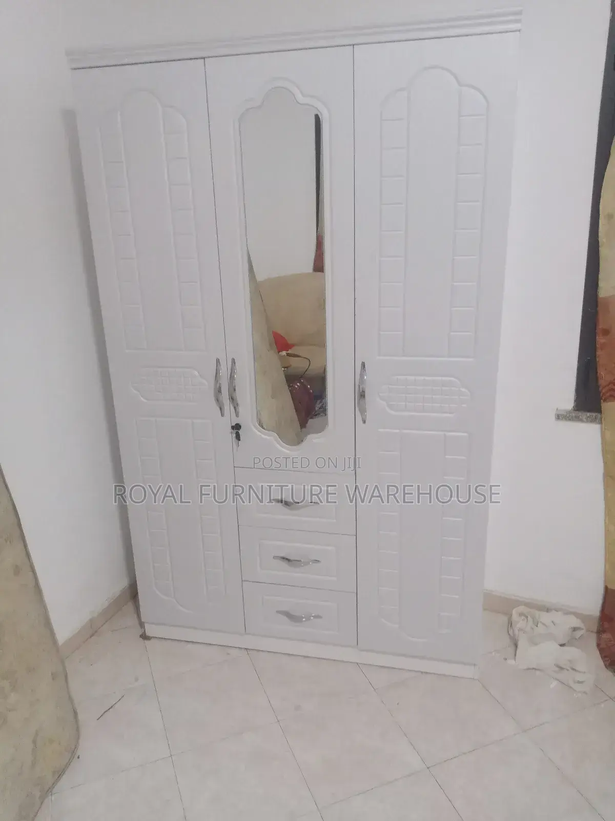 Foreign Wood Fixed Wardrobe