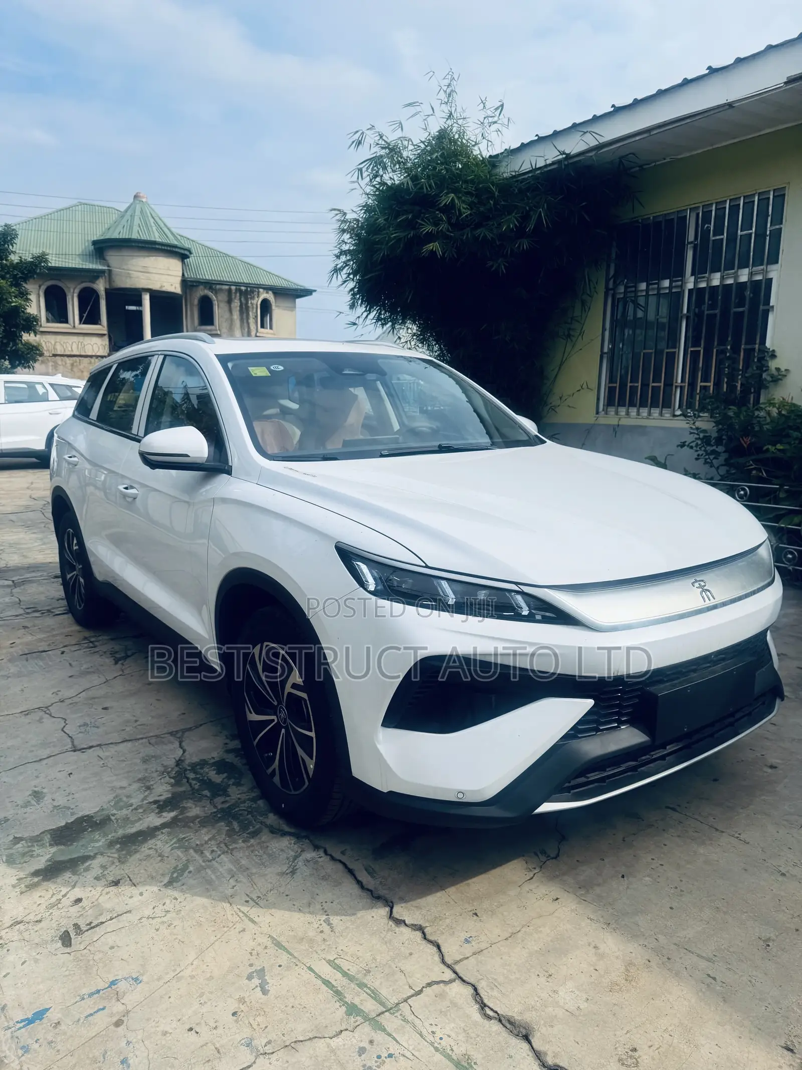 New BYD Song Pro DM-i 2025 White