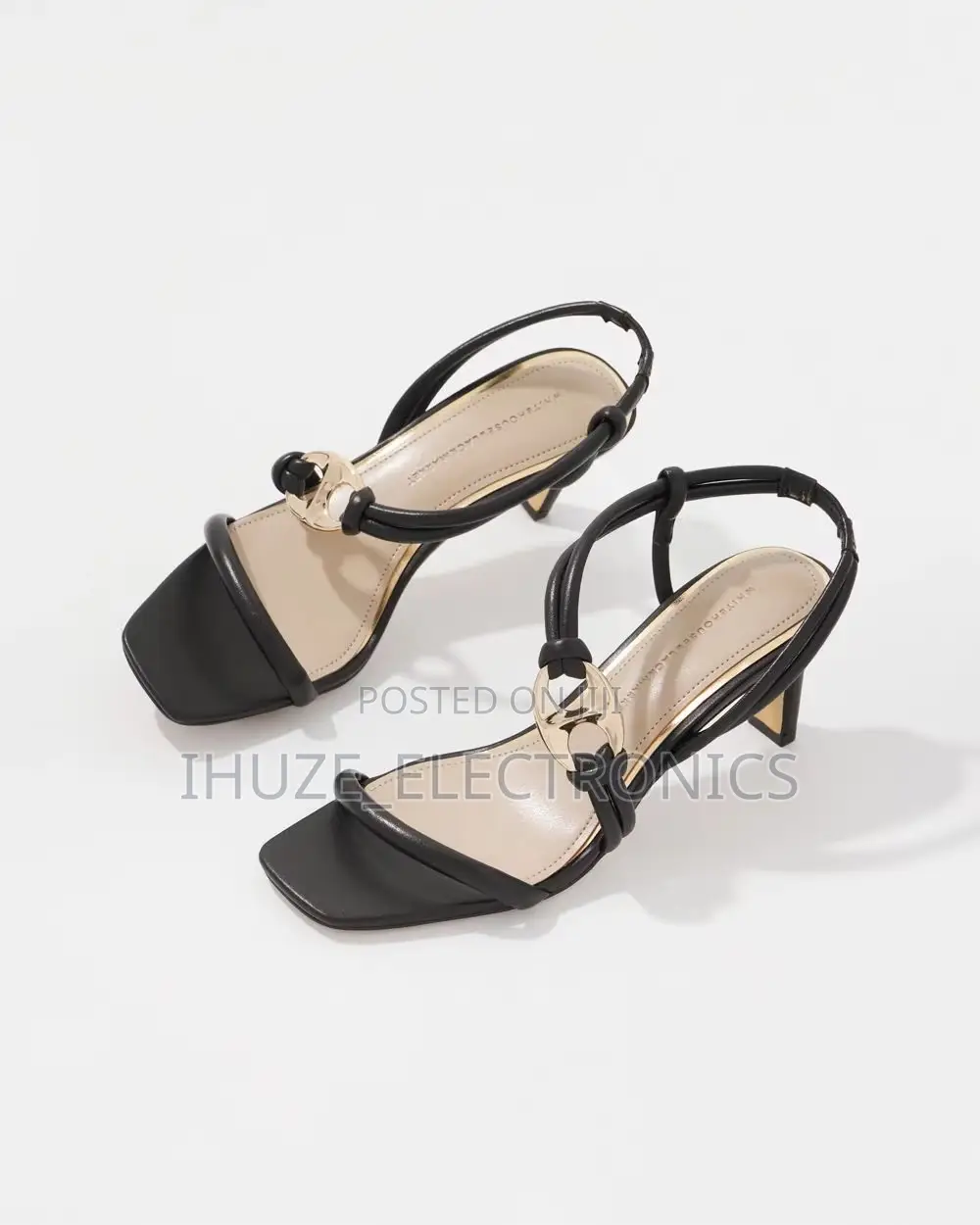 Mariner Link Sandal (Us Size 7). 100% Leather