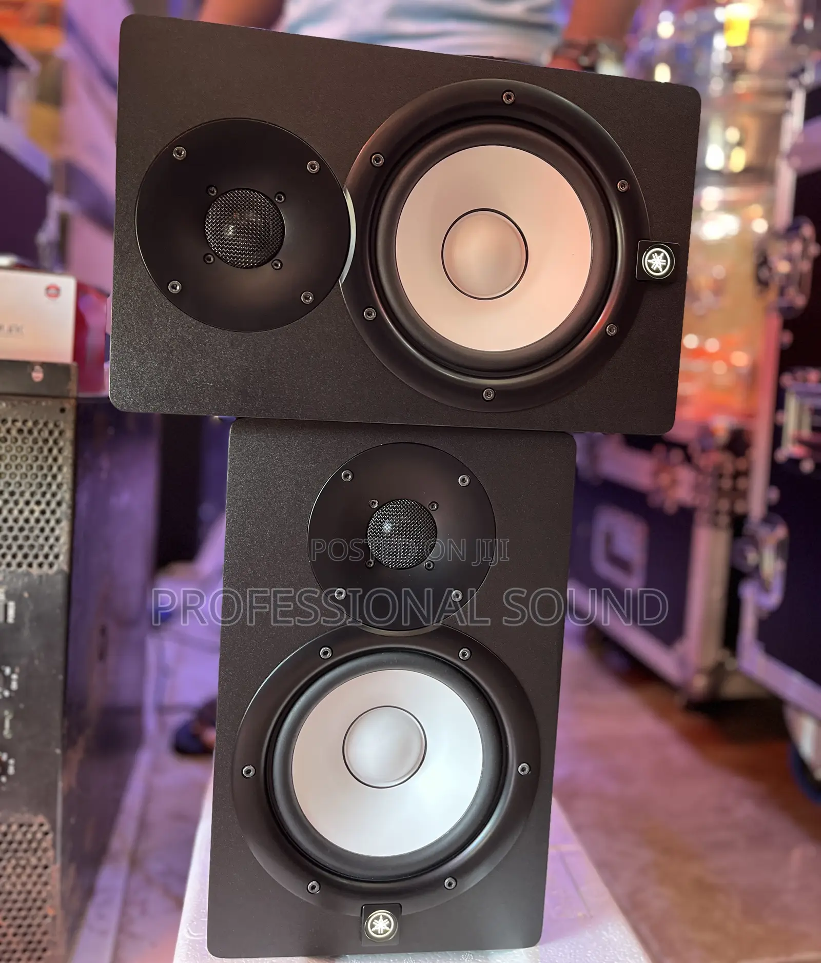 Yamaha Studio Monitor 7”