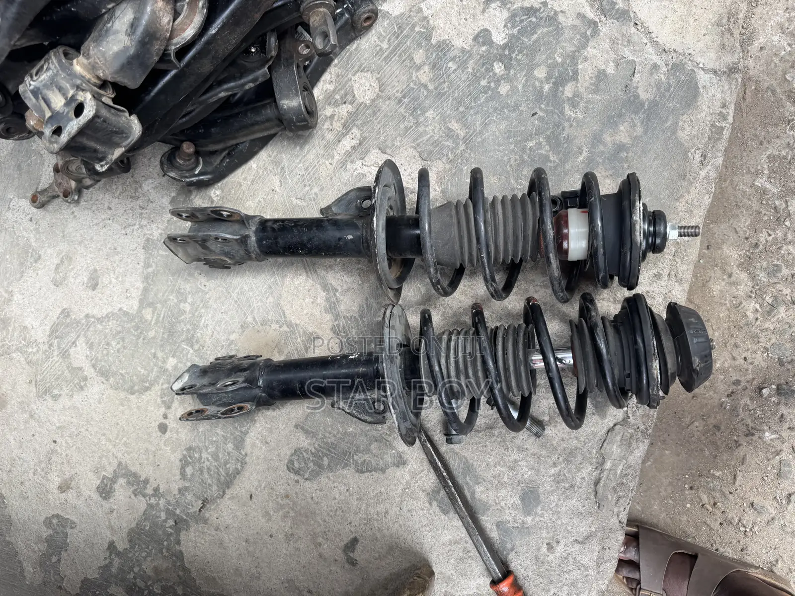 Toyota Yaris :2007 to 2015 Front Shocks Absorbers