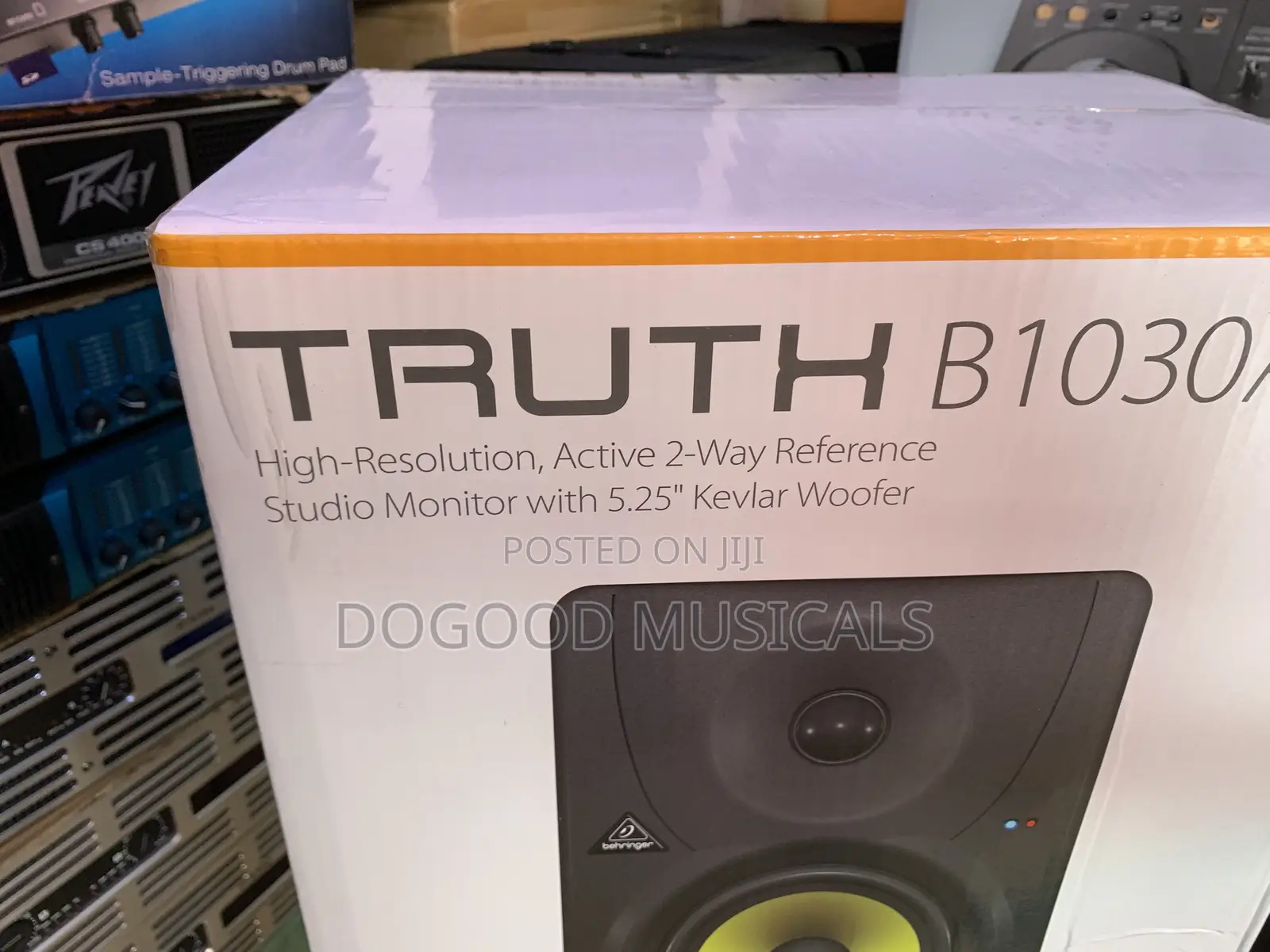 Behringer Truth B1030a Active 2-way Studio Monitor,5.25” Kevlar Woofer