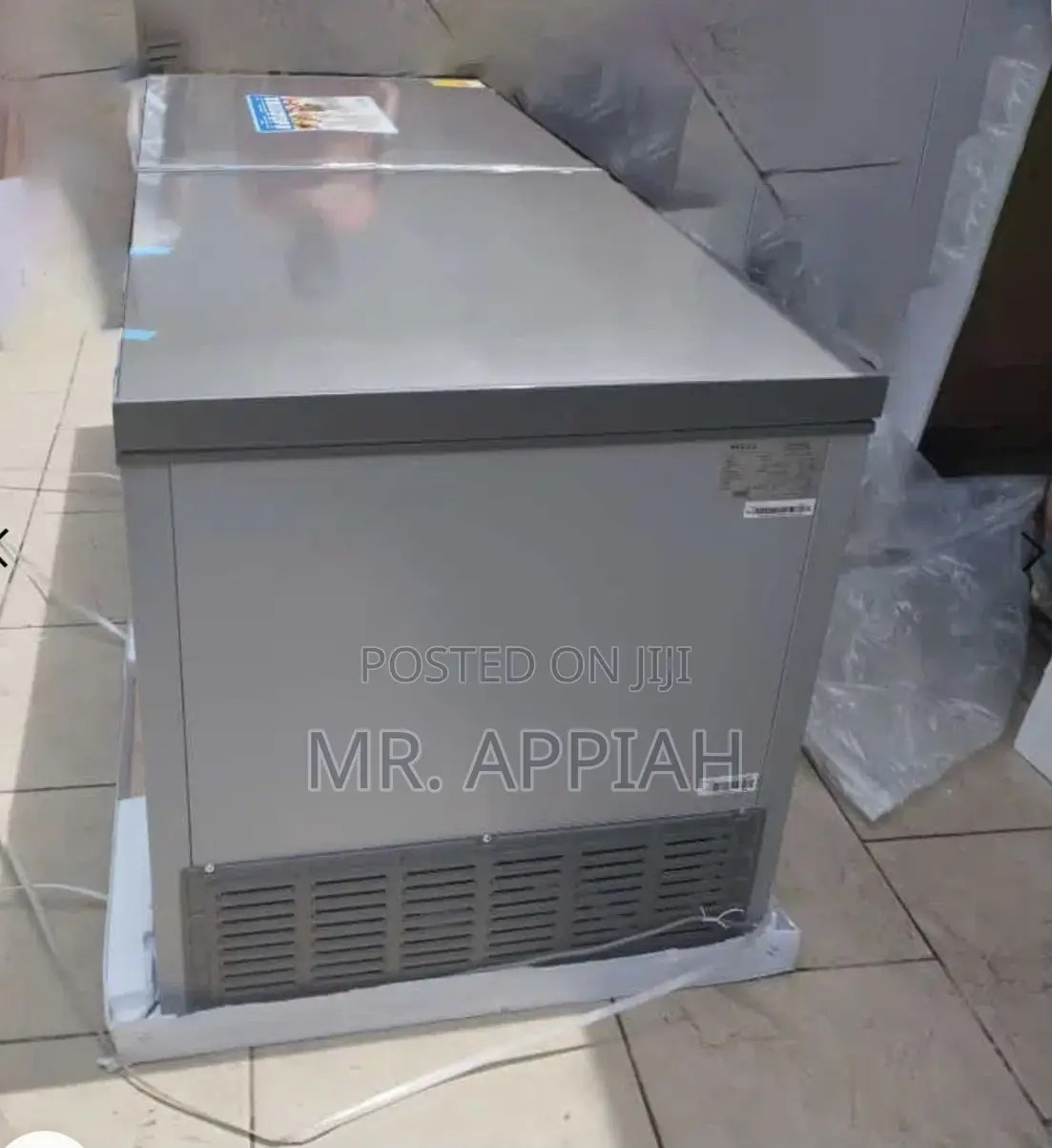 Affordable Nexus Double Door Electric Chest Freezer 