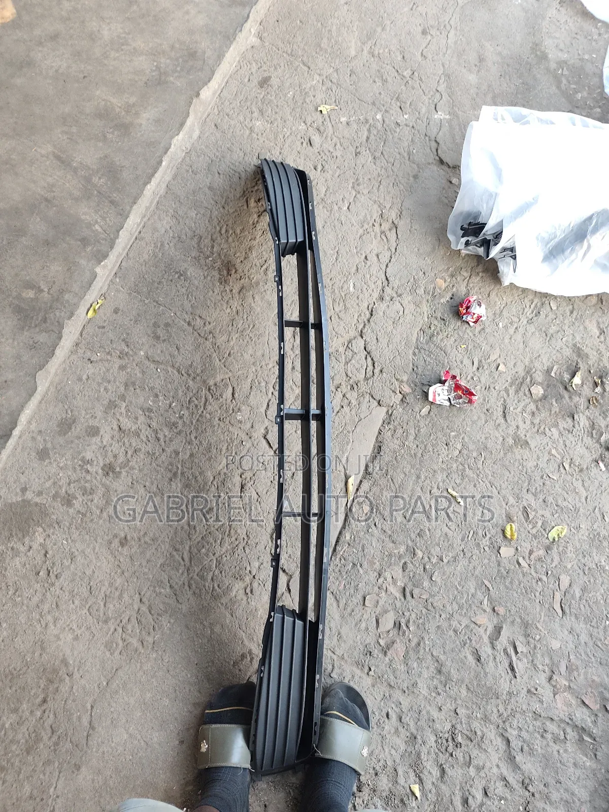 Hyundai Accent Down Bumper Grille 2008____2010