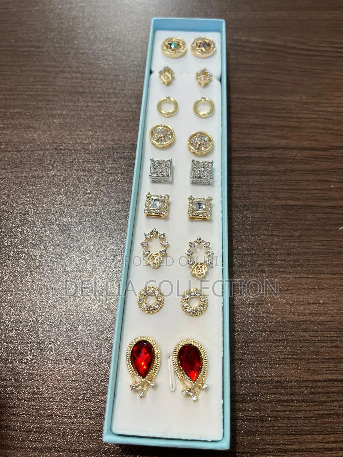 Earrings Set With a Box