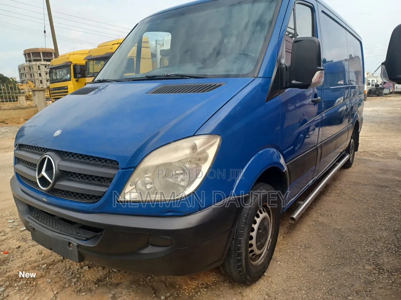 Mercedes-Benz Sprinter 2012 Blue