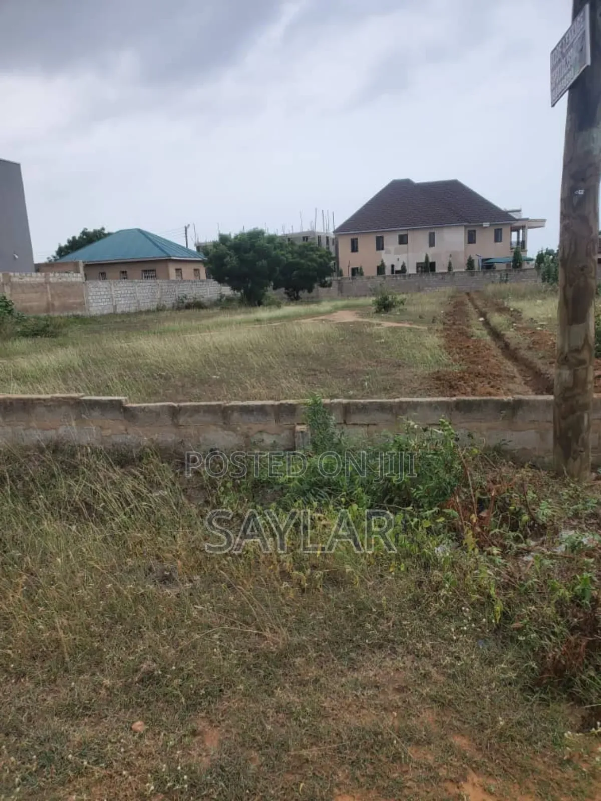 1 Plot for Sale Klagon Behind Comm12 Close to Lalas Kitchen