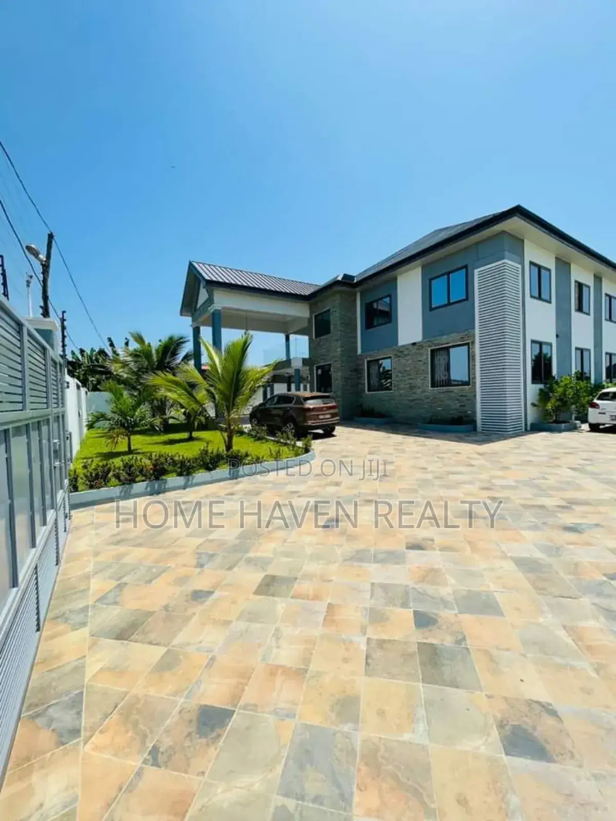 Furnished 5bdrm House in Krokrobite, Bortiano for sale