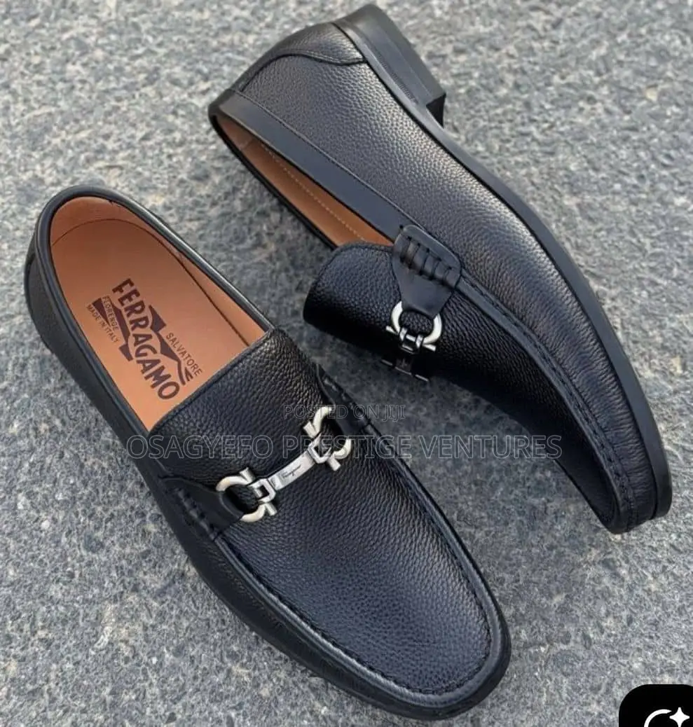 *Ferranganmo Black* High Quality Shoe