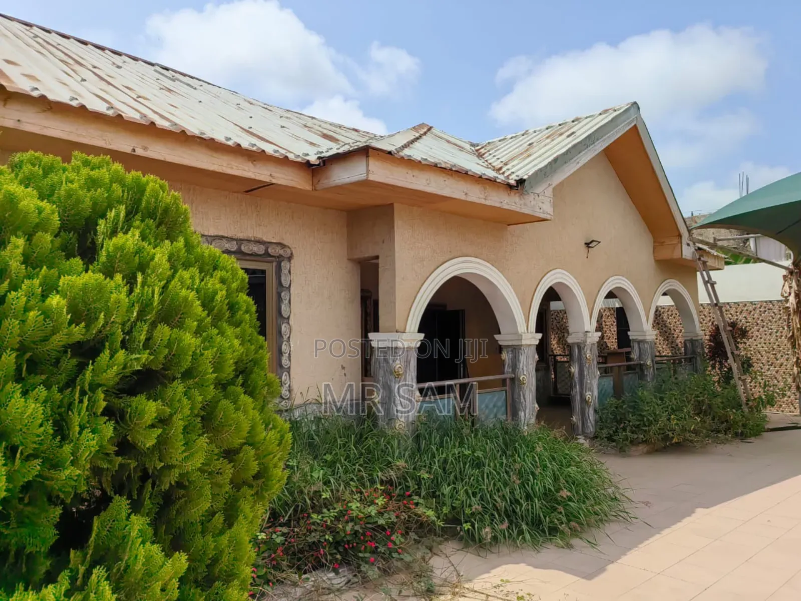 5bdrm House in Sam Properties, Galilea for sale