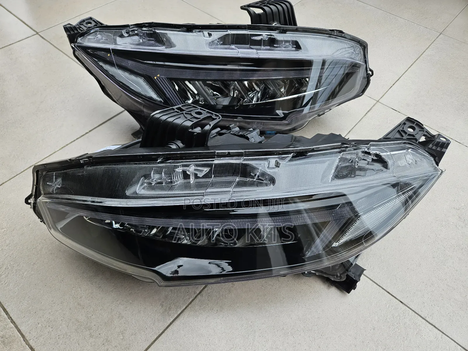 Honda Civic Fully Led Headlamp Available