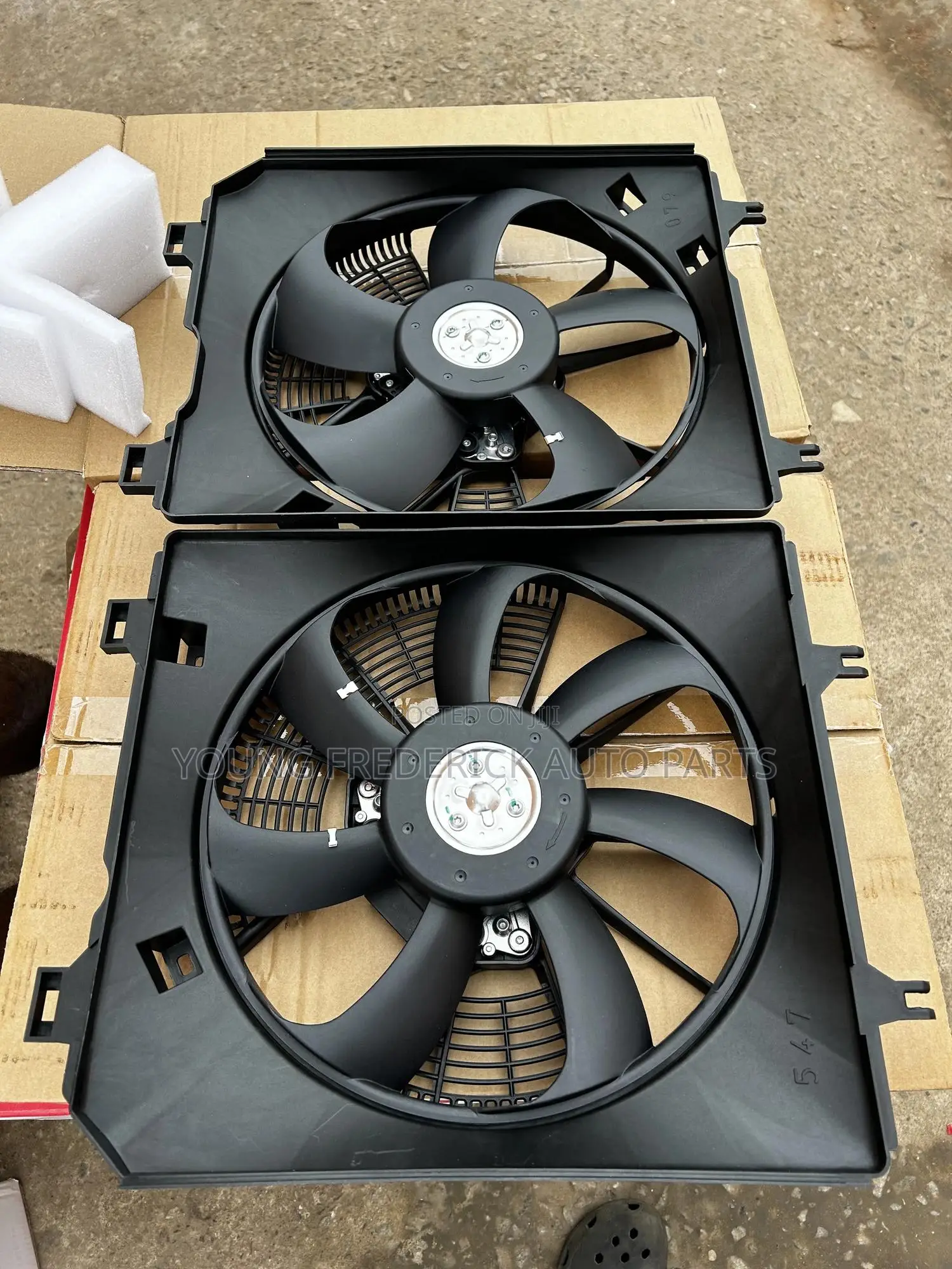 Honda Cr-v 2022 2023 Hybrid Radiator Fan