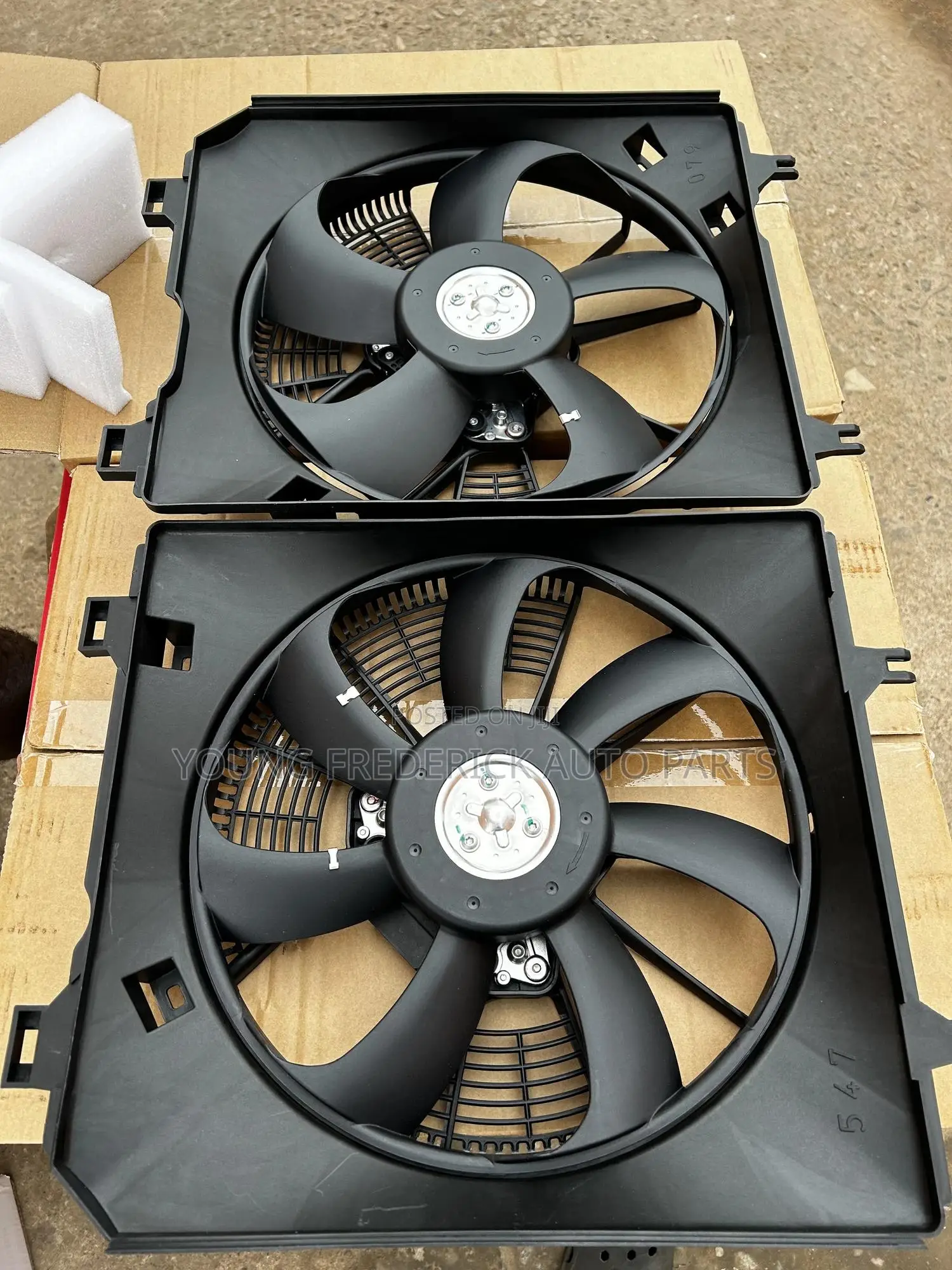 Honda Cr-v 2022 2023 Hybrid Radiator Fan
