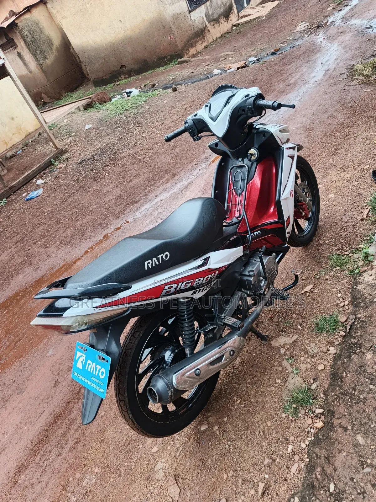 Motorcycle 2022 White