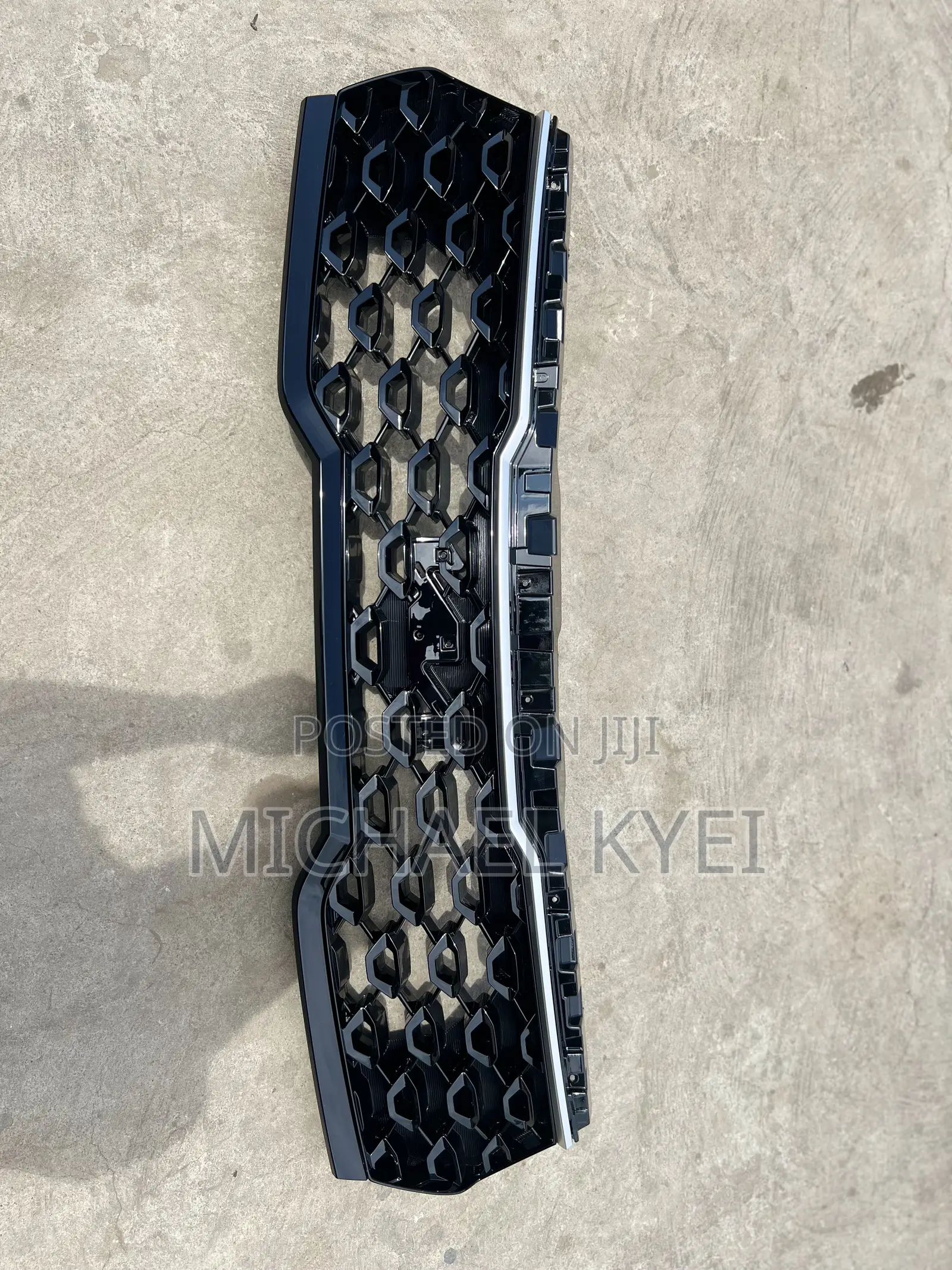 Kia Sorento 2023 - 2025 Front Grille