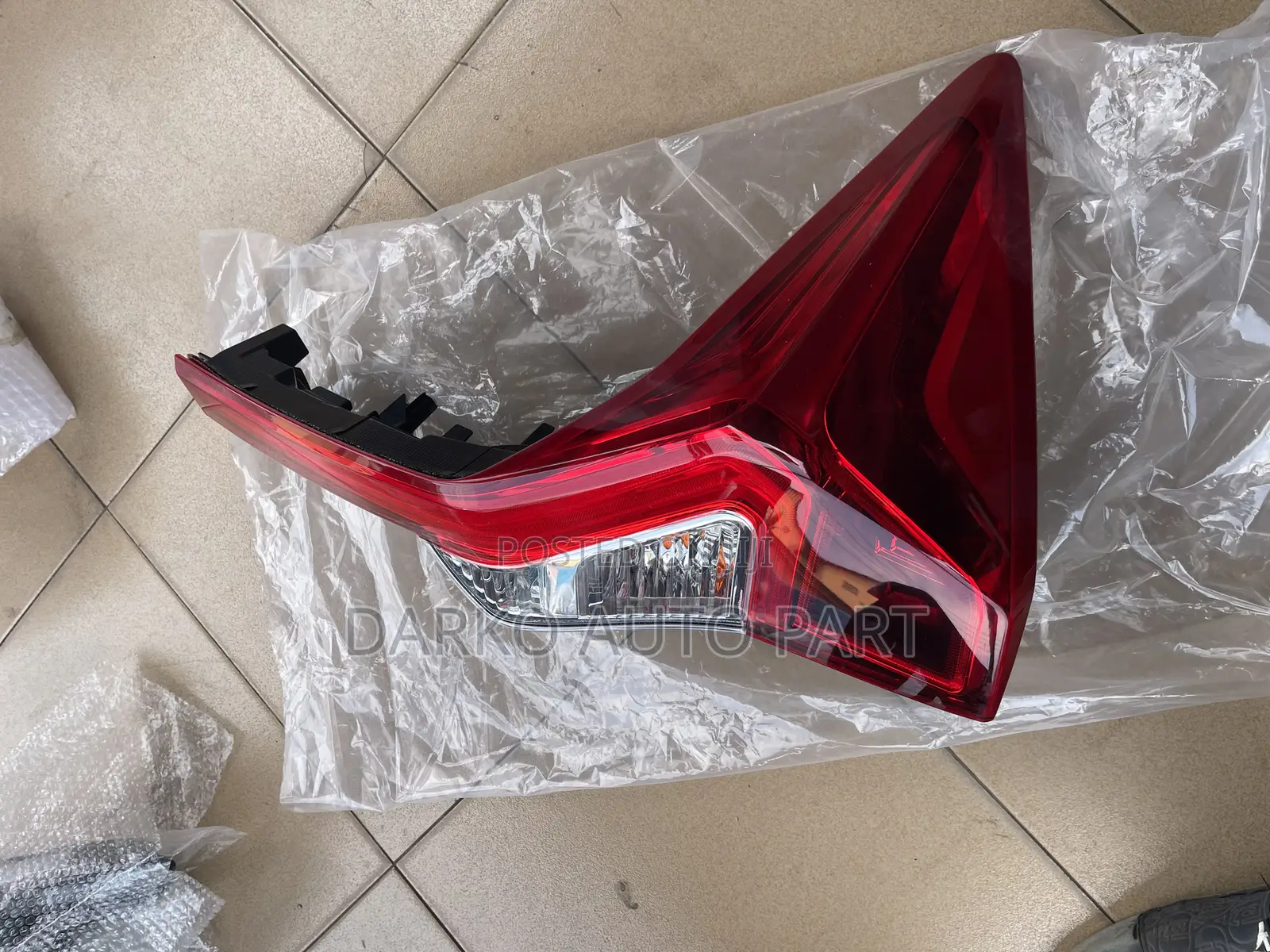 Mitsubishi Pajero Spot Taillight Available