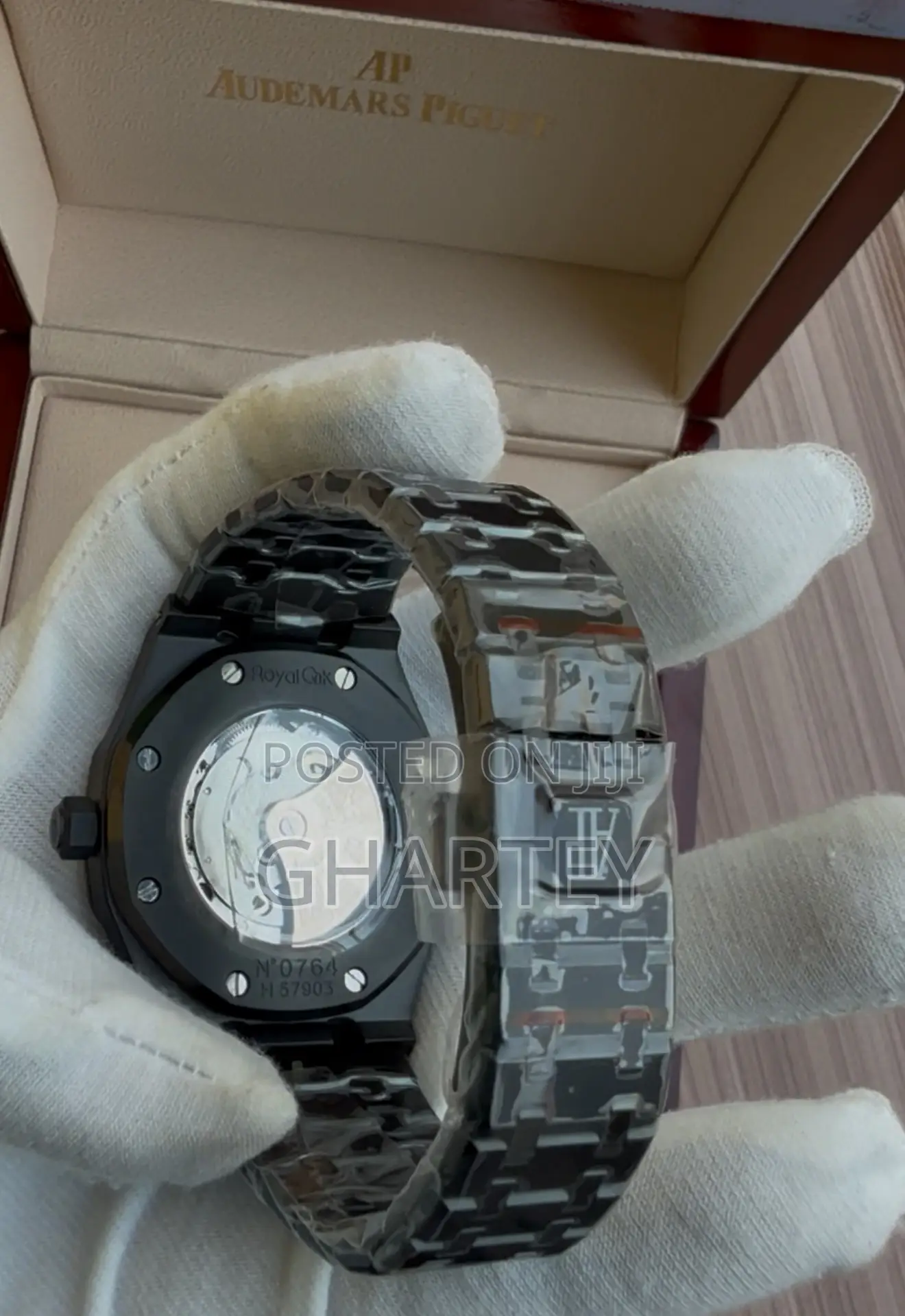 Audemars Piguet Royal Oak – Timeless Sophistication in Black Brown