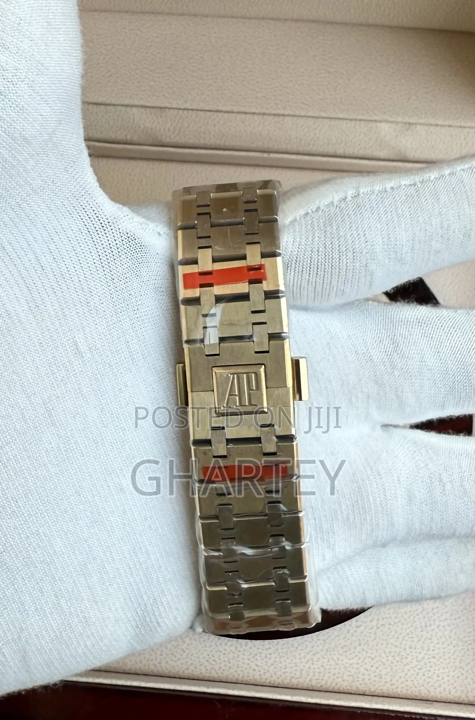 Audemars Piguet Royal Oak – Green Dial Luxury Automatic Watch