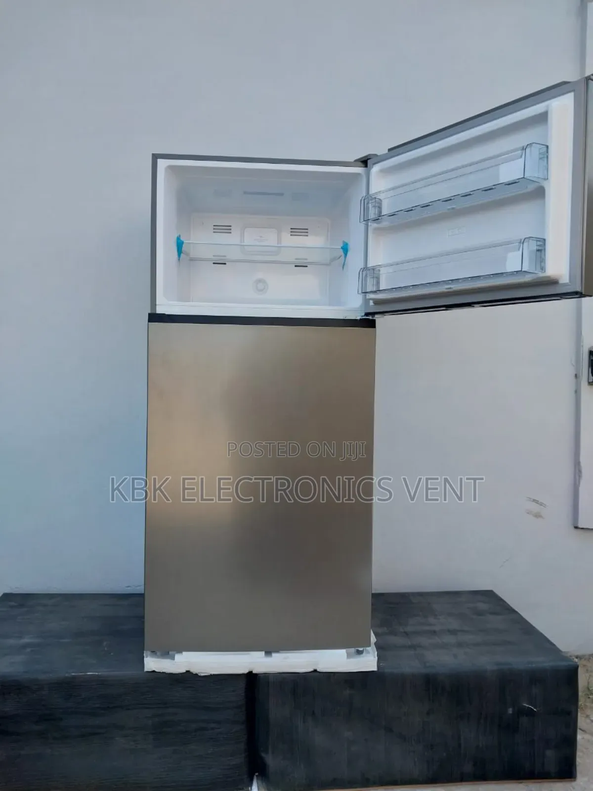 TCL 640liter Double Door Refrigerator