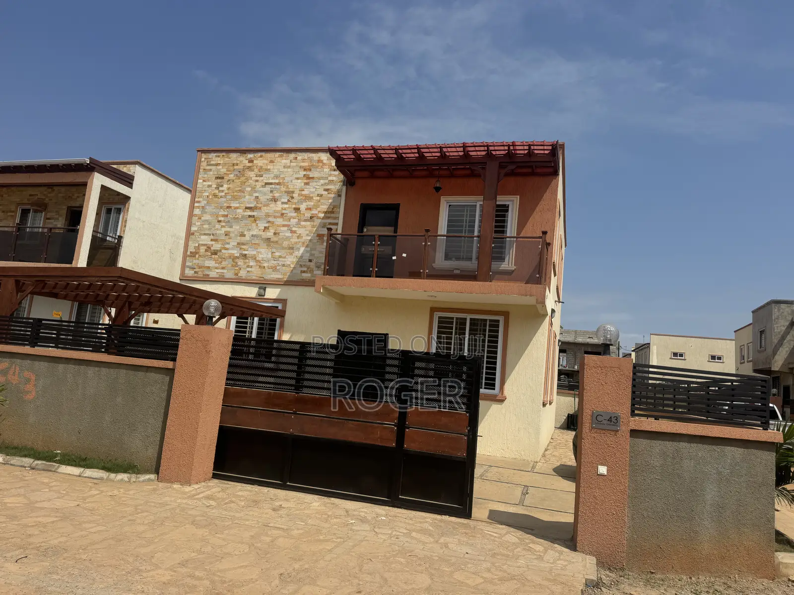 3bdrm House in Achimota Mile 7 for rent