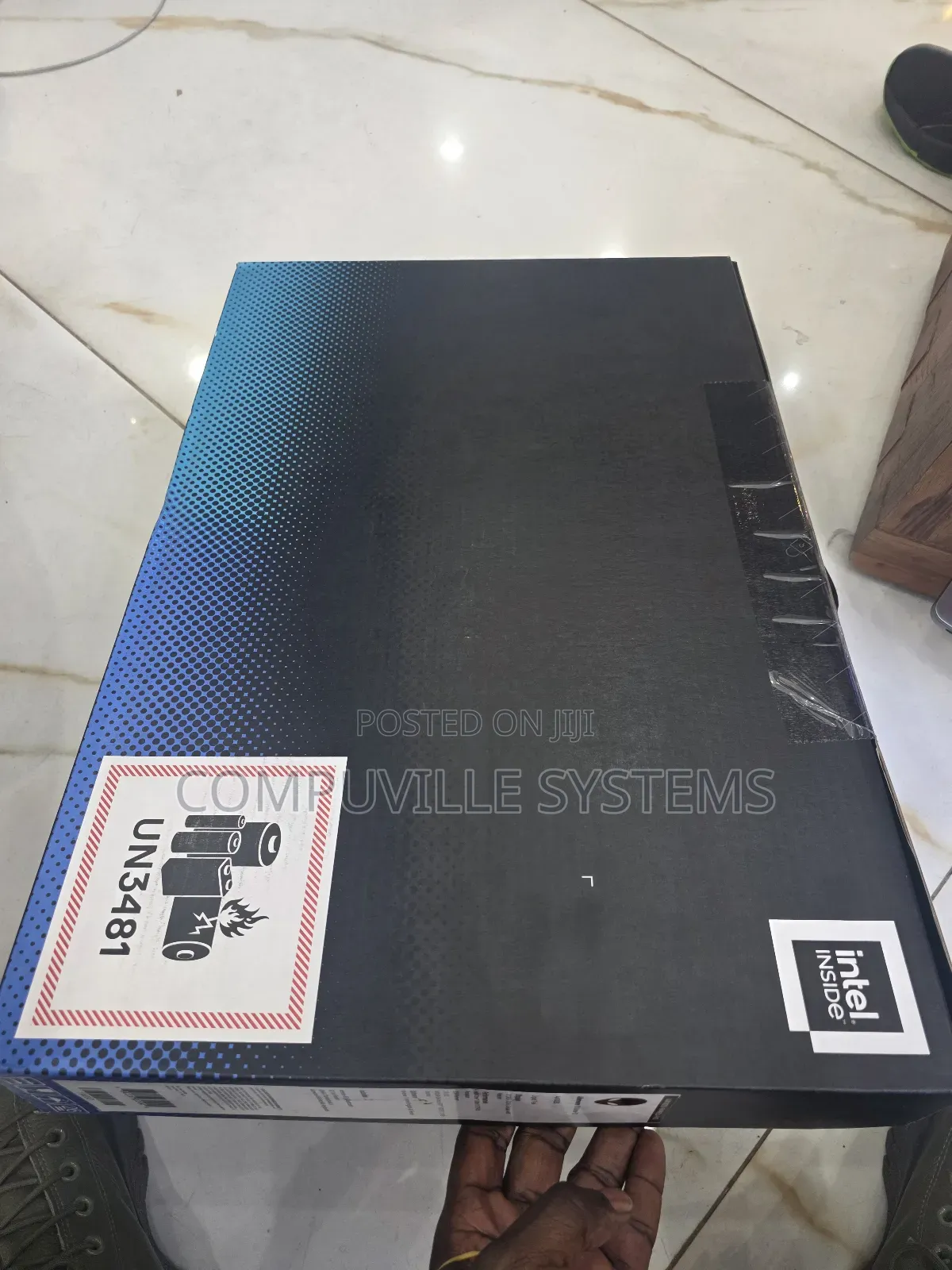 New Laptop Dell Alienware Area-51 32GB Intel Core Ultra 9 SSD 2T