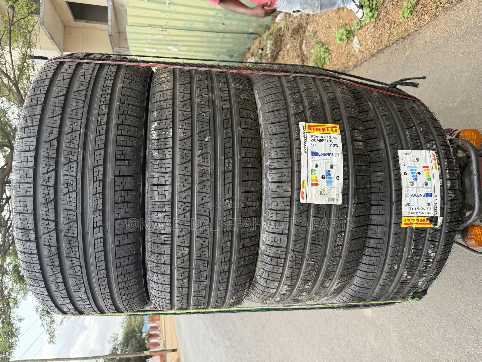 Original Pirelli 285/45r21 Tyres Available For All Cars