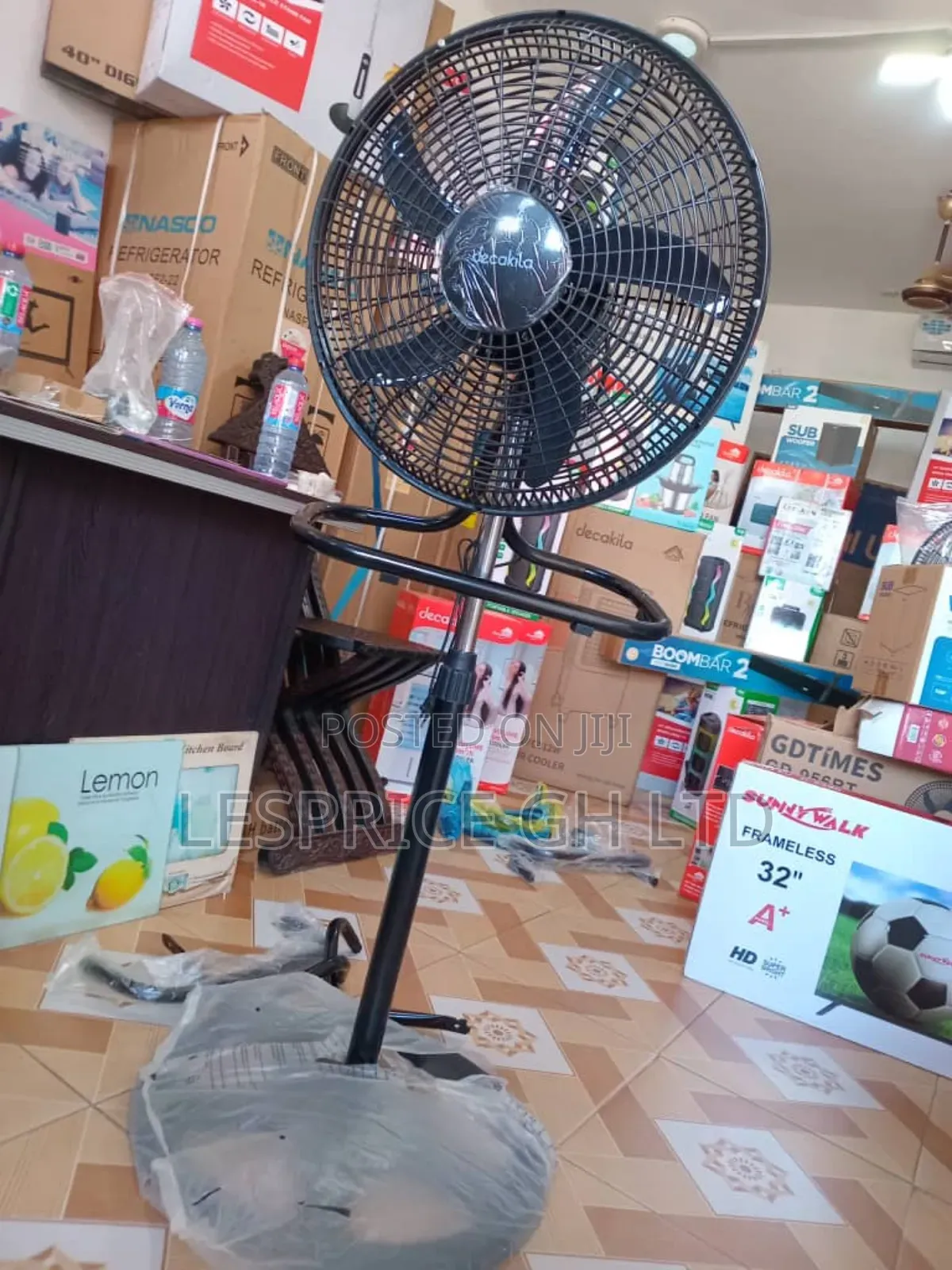Silent Air-Breeze Fan/Decakila/18"