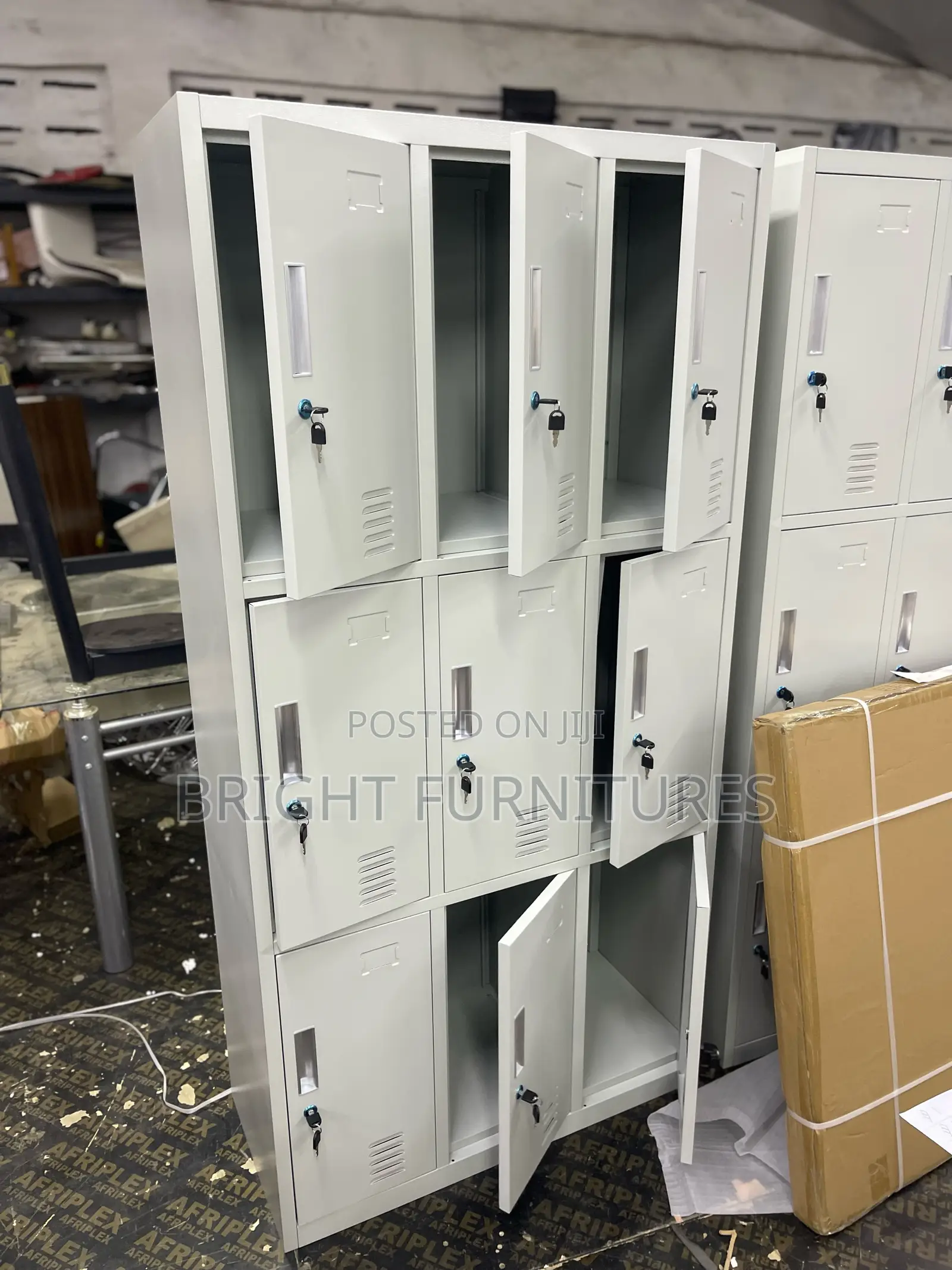 Office Cabinets/Files Cabinet (Lockers)