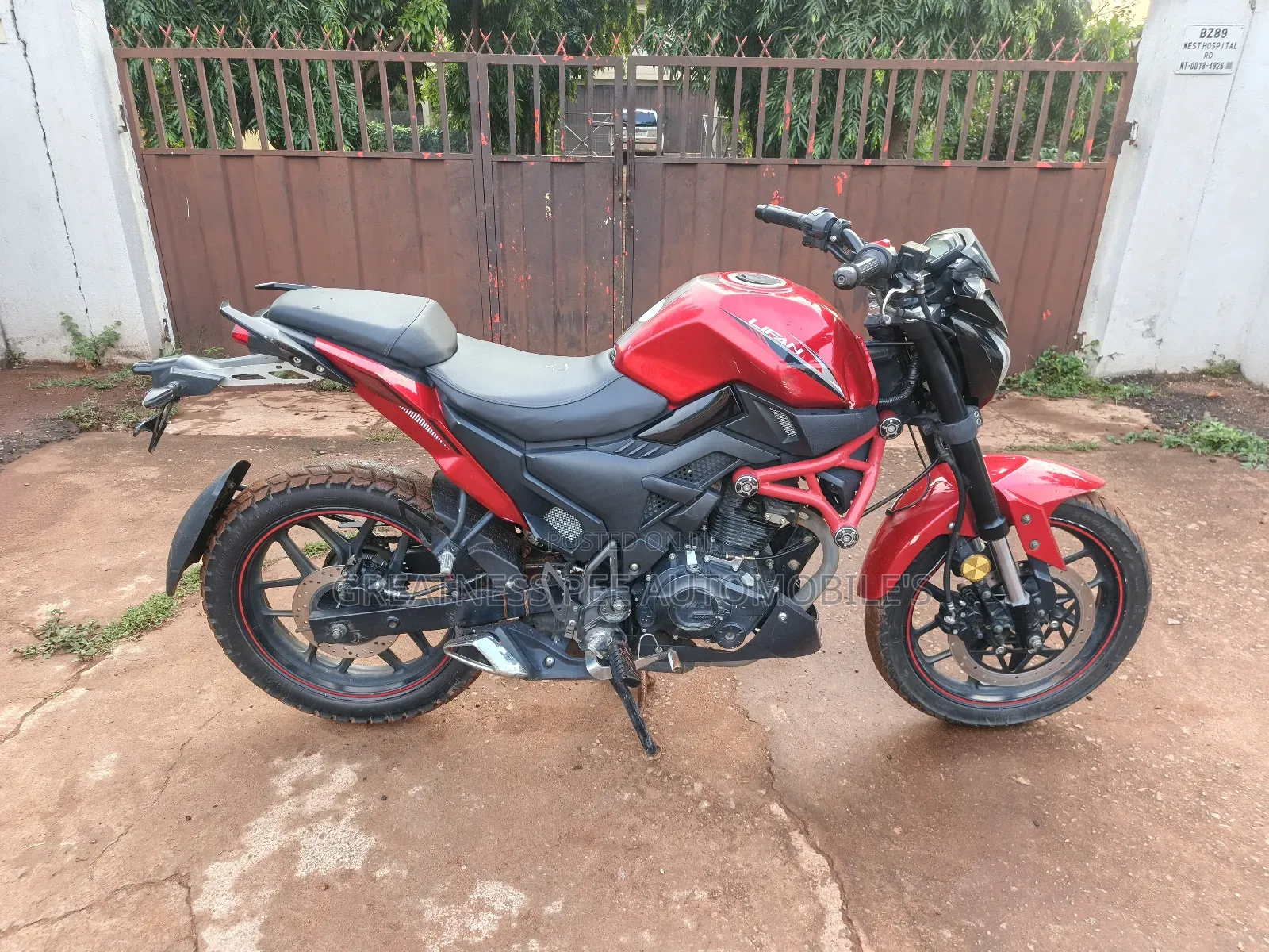 Lifan 2021 Red