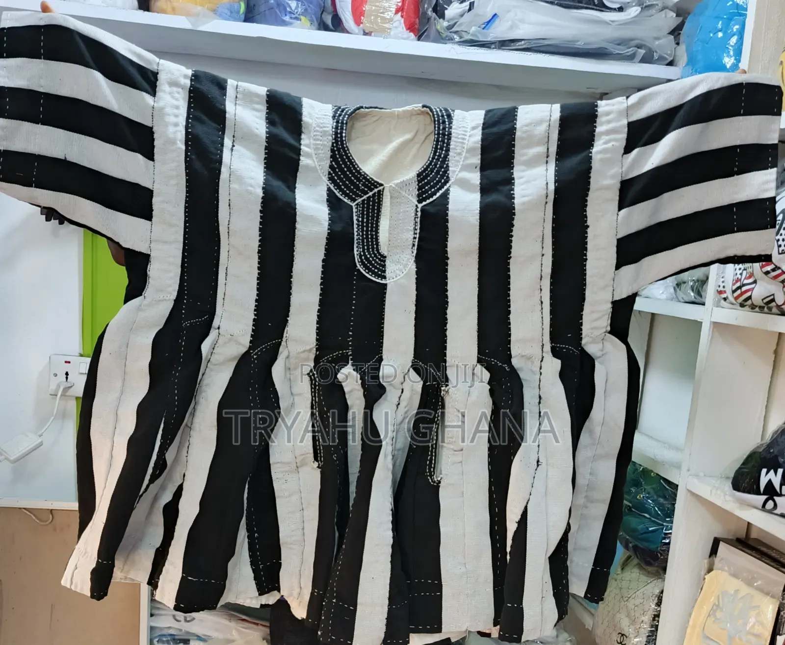 Premium Smocks, Affordable Prices – Only At Tryahu